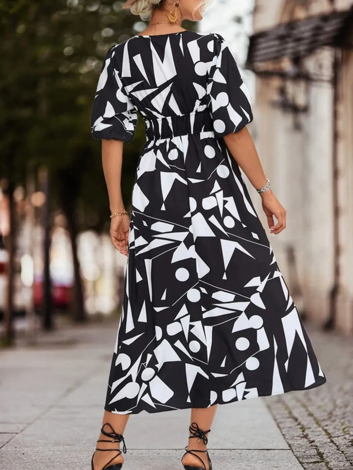 abstract_printed_womens_d_10.webp Abstract Printed Womens Dress *Online Only*