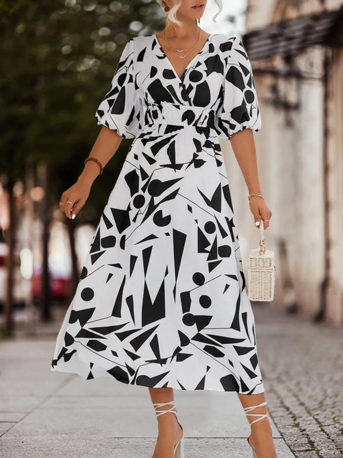 abstract_printed_womens_d_4.webp Abstract Printed Womens Dress *Online Only*