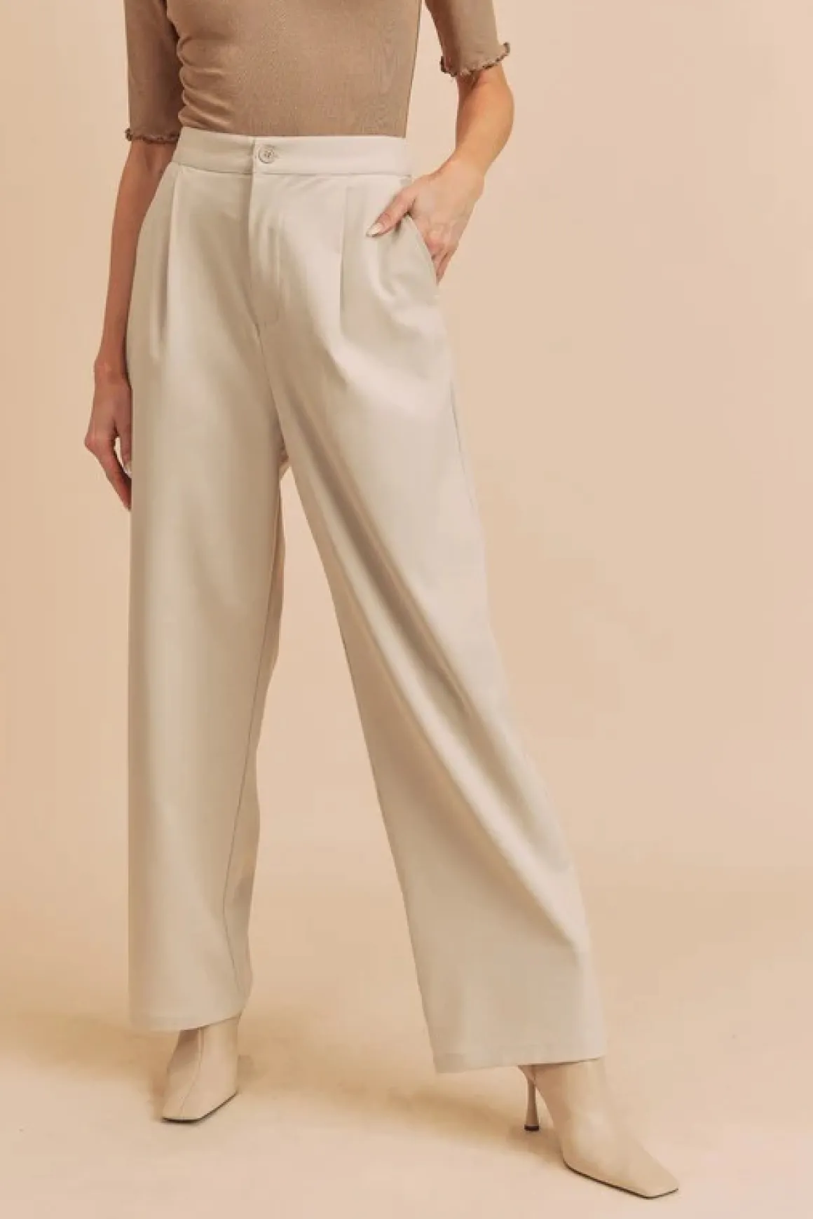 aemi_tesia_pants_online_o_2.webp Aemi Tesia Pants *Online Only*
