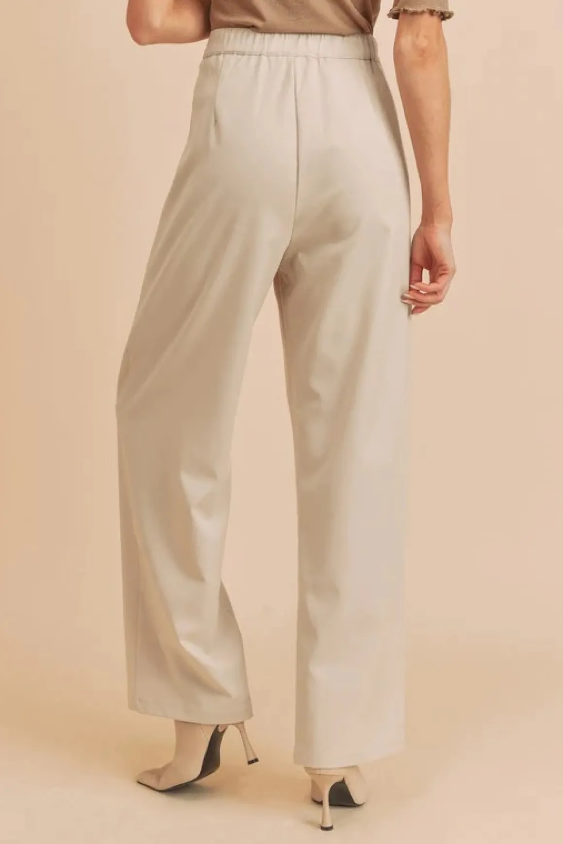 aemi_tesia_pants_online_o_4.webp Aemi Tesia Pants *Online Only*