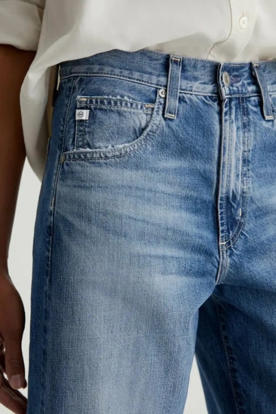 ag_denim_hattie_cropped_b_2.webp AG Denim Hattie Cropped Barrel Jeans