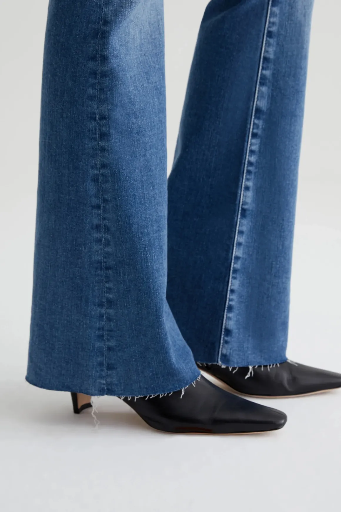 ag_farrah_boot_jeans_4.webp AG Farrah Boot Jeans