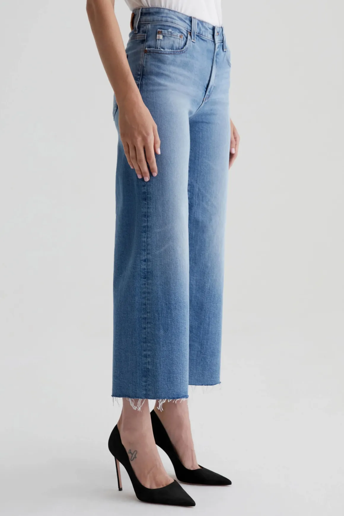 ag_jeans_saige_wide_leg_c_2.webp AG Jeans Saige Wide Leg Crop