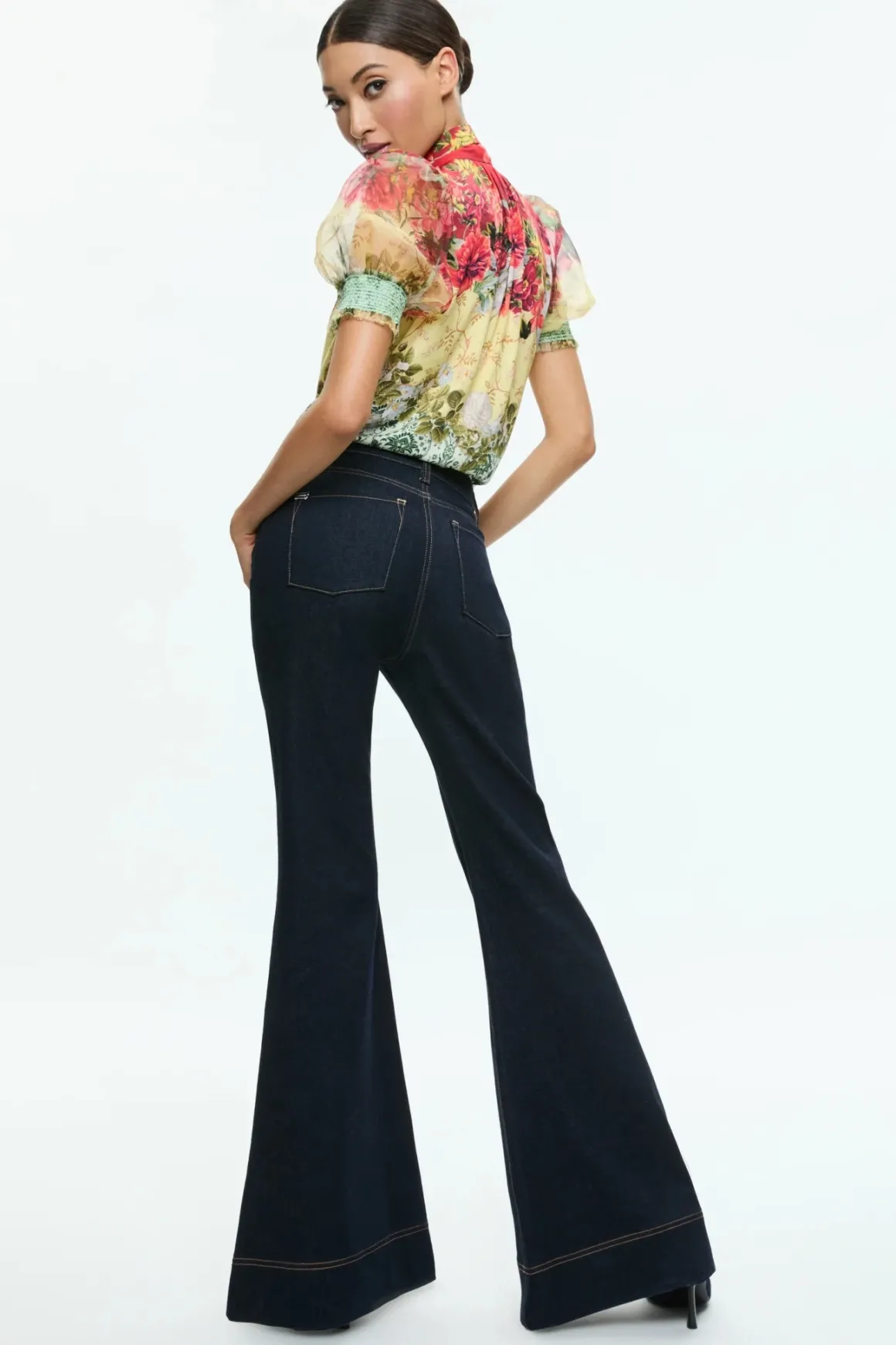 alice__olivia_brentley_to_4.webp Alice + Olivia Brentley Top