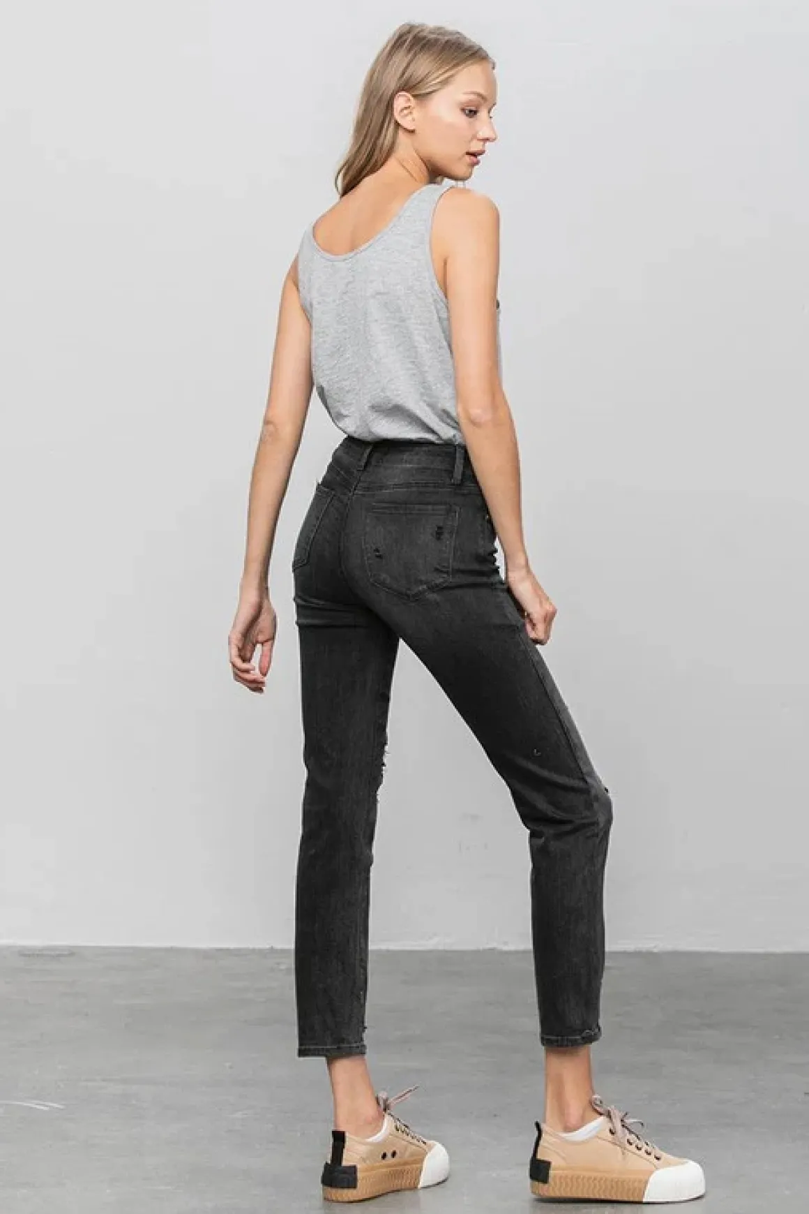 ankle_straight_mid_rise_j_4.webp Ankle Straight Mid Rise Jeans *Online Only*