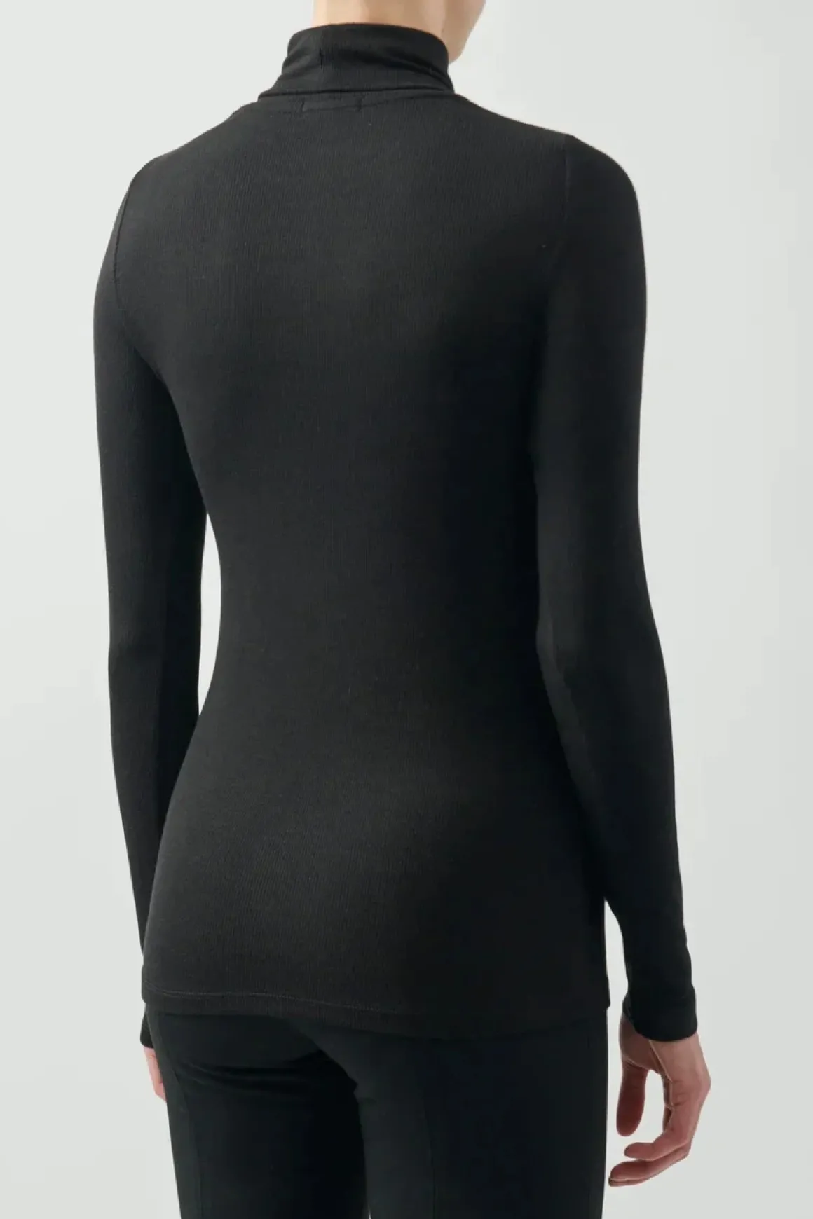 atm_modal_ribbed_turtlene_3.webp ATM Modal Ribbed Turtleneck