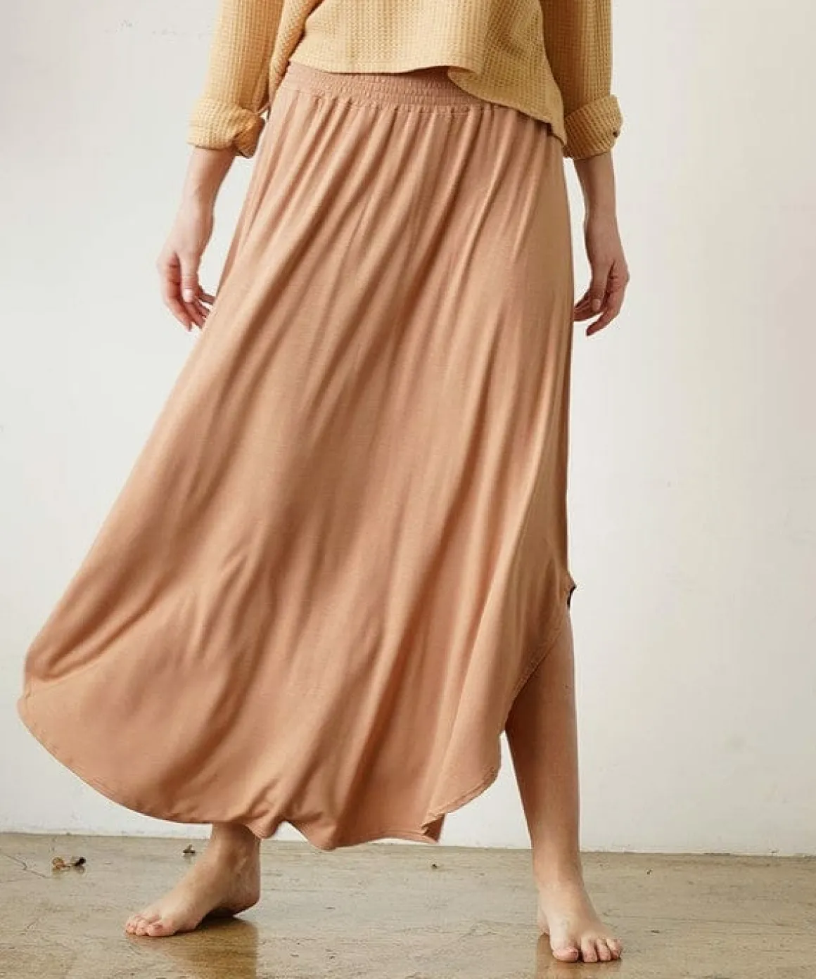 bamboo_maxi_skirt_new_onl_4.webp Bamboo maxi skirt NEW *Online Only*