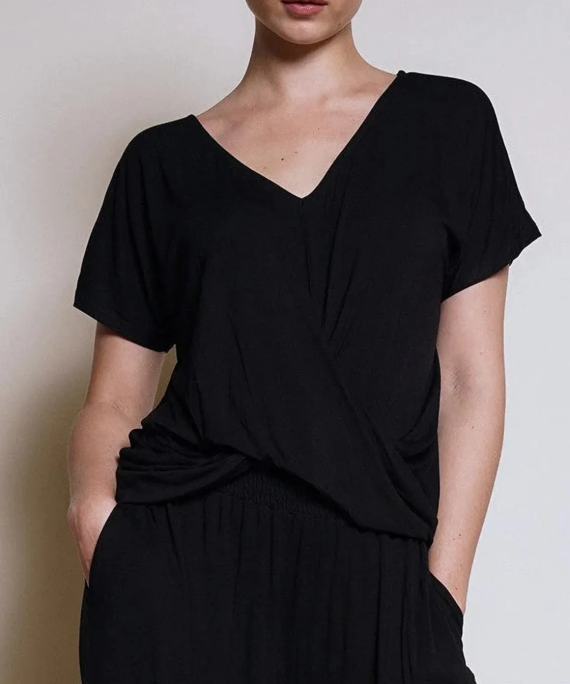 BAMBOO TWIST FRONT DOLMAN TOP * Online Only*