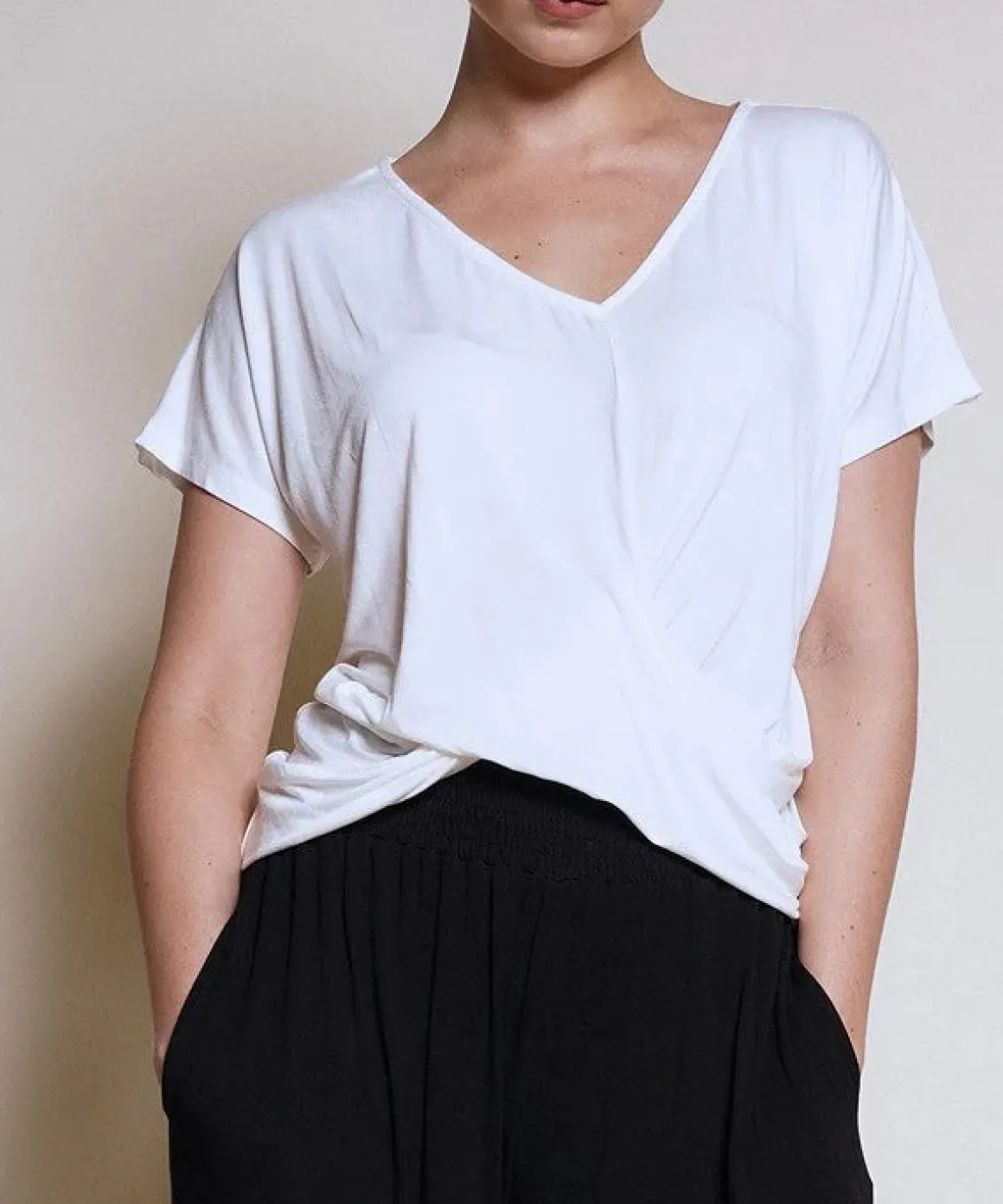BAMBOO TWIST FRONT DOLMAN TOP * Online Only*