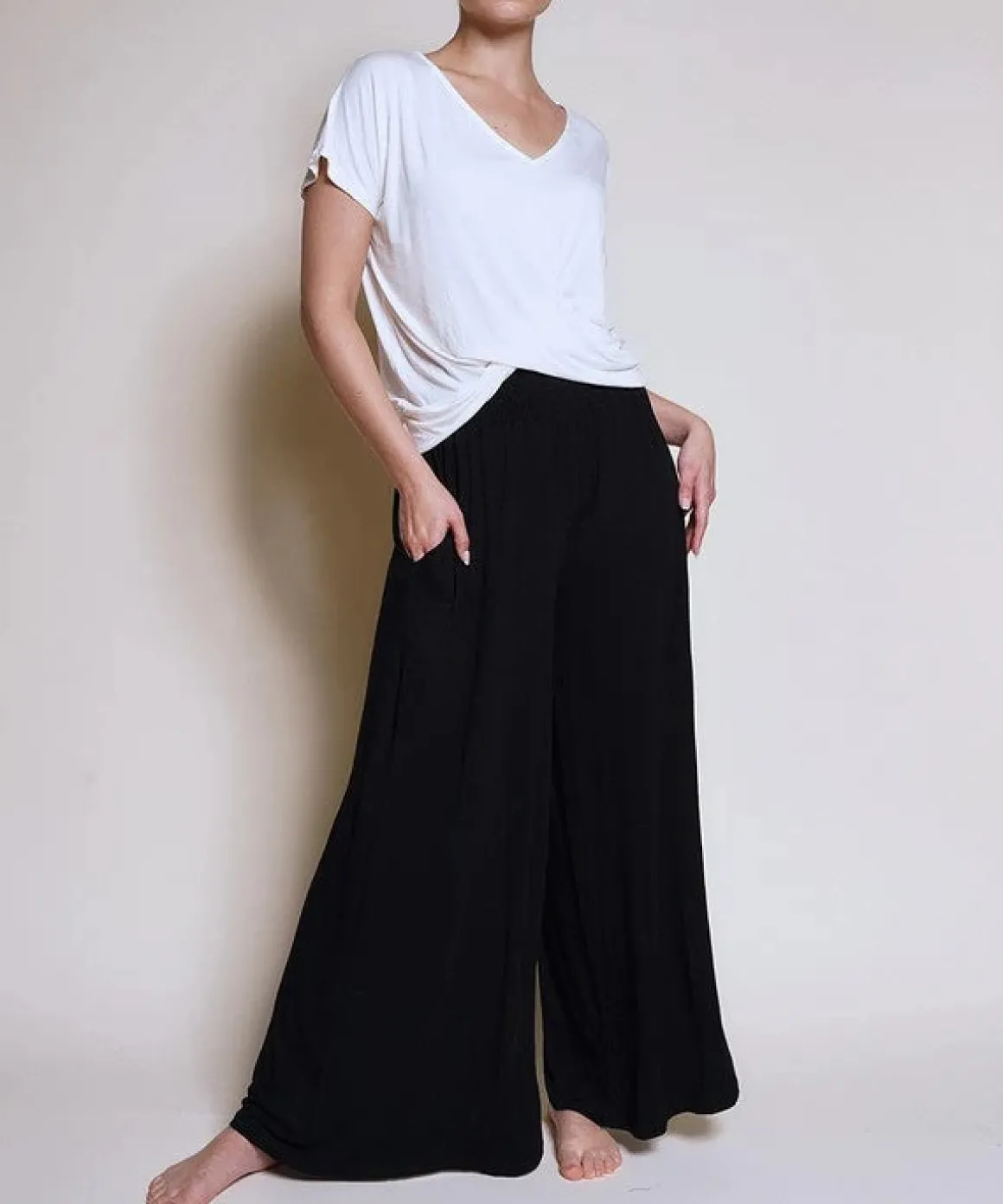 bamboo_twist_front_dolman_3.webp BAMBOO TWIST FRONT DOLMAN TOP * Online Only*
