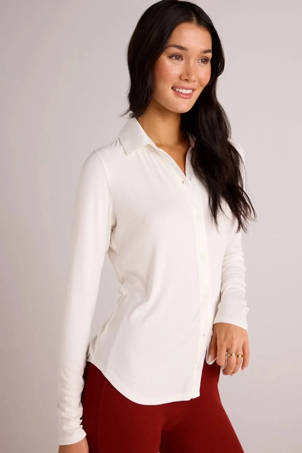 bella_dahl_long_sleeve_bu_4.webp Bella Dahl Long Sleeve Button Down