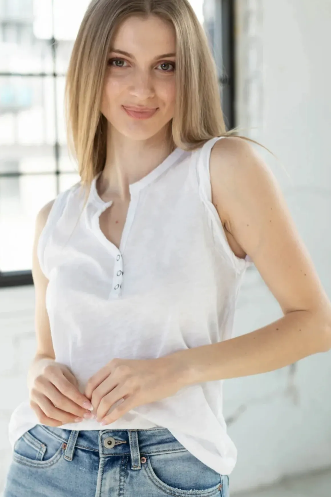 Bobi Roll Sleeve Henley