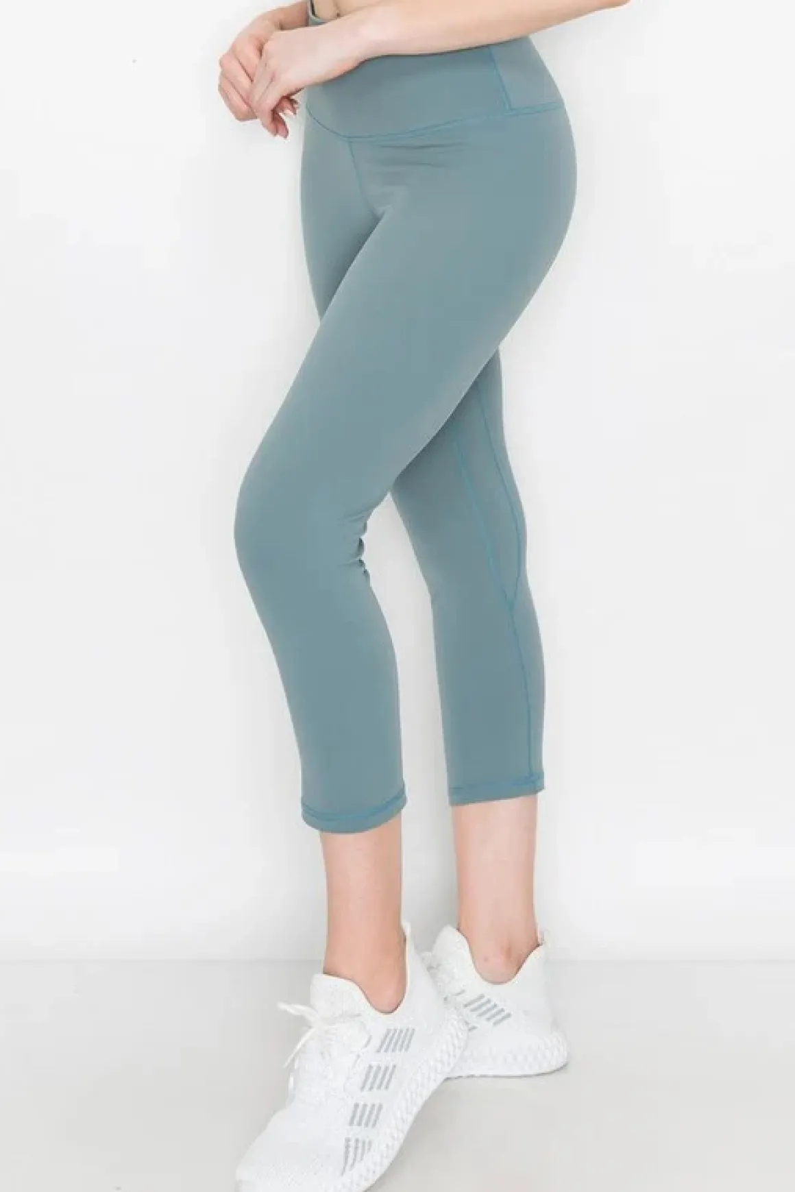 Buttery Soft Capri Activewear Leggings *Online Only*