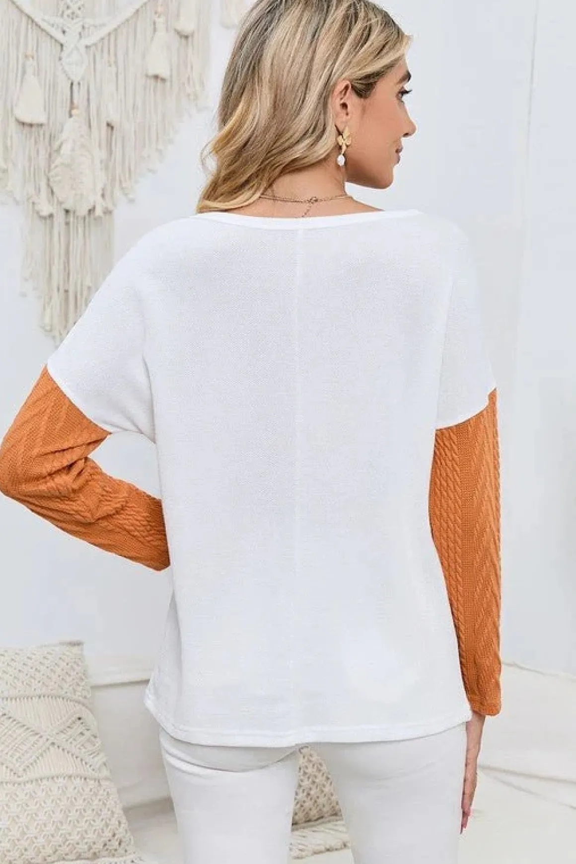 cable_knit_color_block_ro_4.webp Cable knit color block round neck sweater *Online Only*