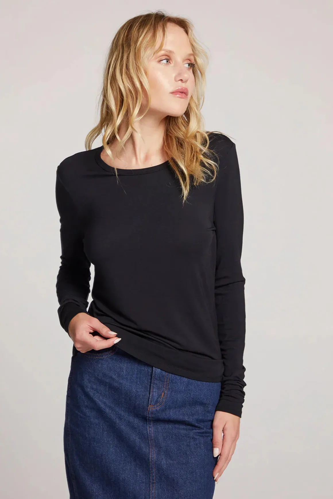 chaser_reeves_long_sleeve_2.webp Chaser Reeves Long Sleeve Shirt