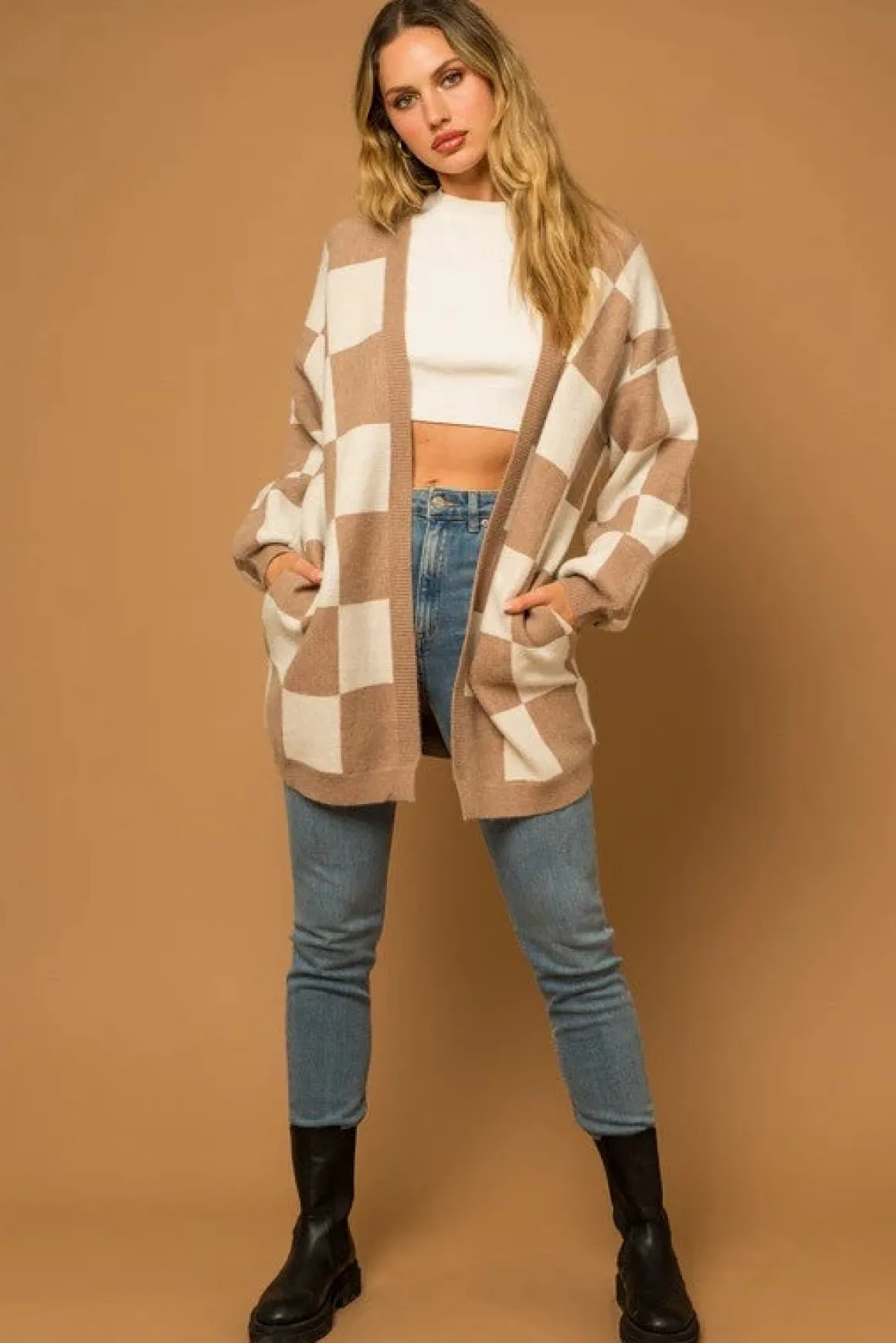 checker_graphic_sweater_c_11.webp Checker Graphic Sweater Cardigan