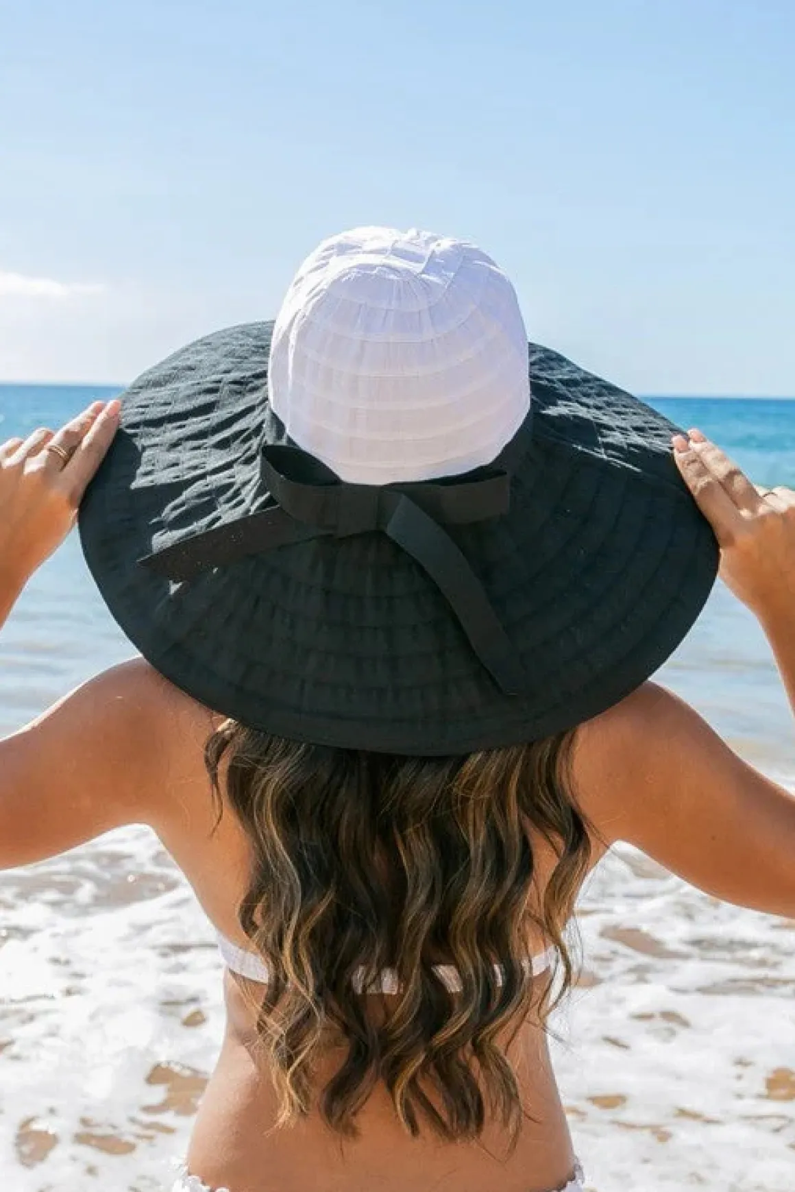 classic_bow_accent_sunhat_3.webp Classic Bow Accent Sunhat Extra Wide Brim *Online Only*
