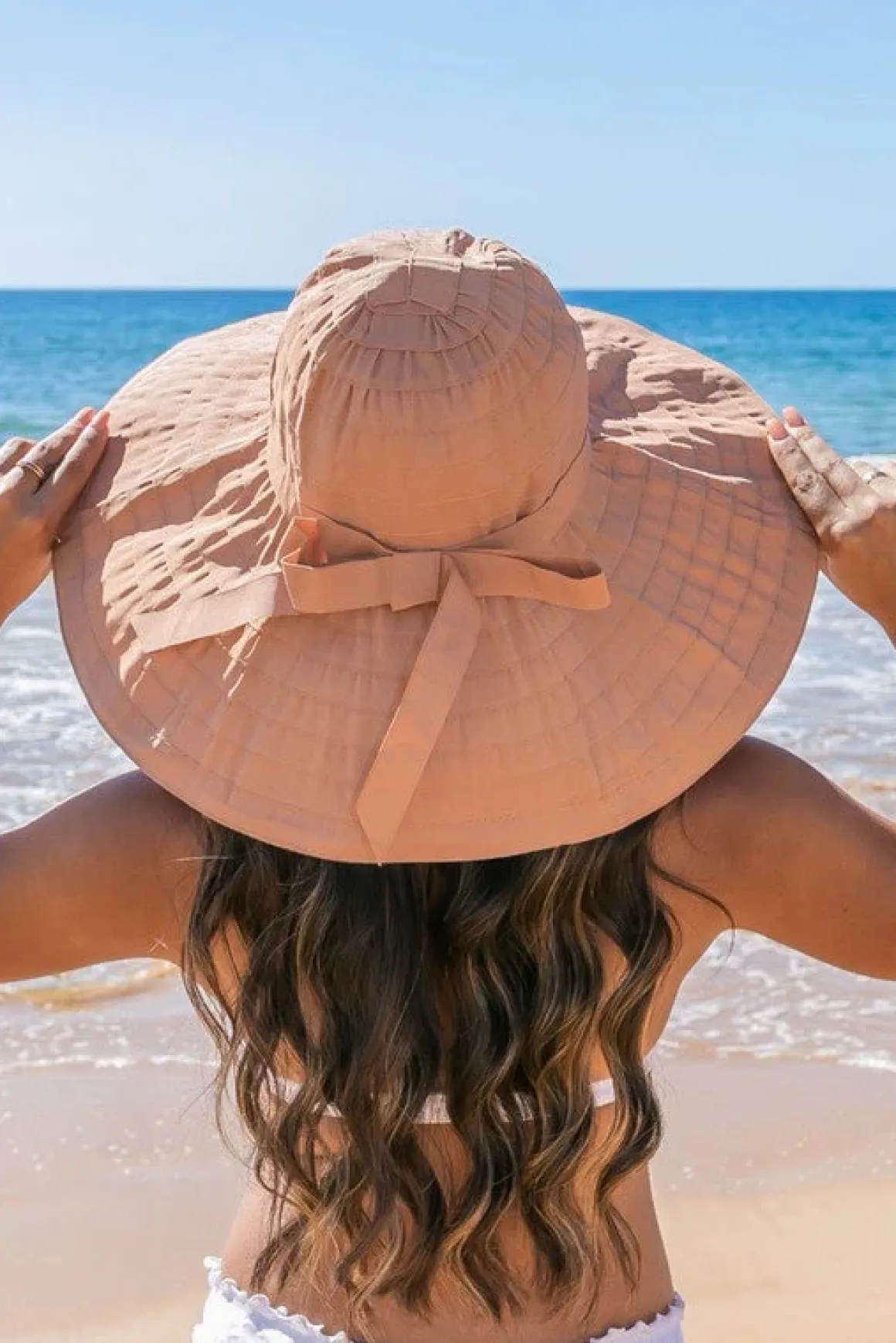 classic_bow_accent_sunhat_9.webp Classic Bow Accent Sunhat Extra Wide Brim *Online Only*