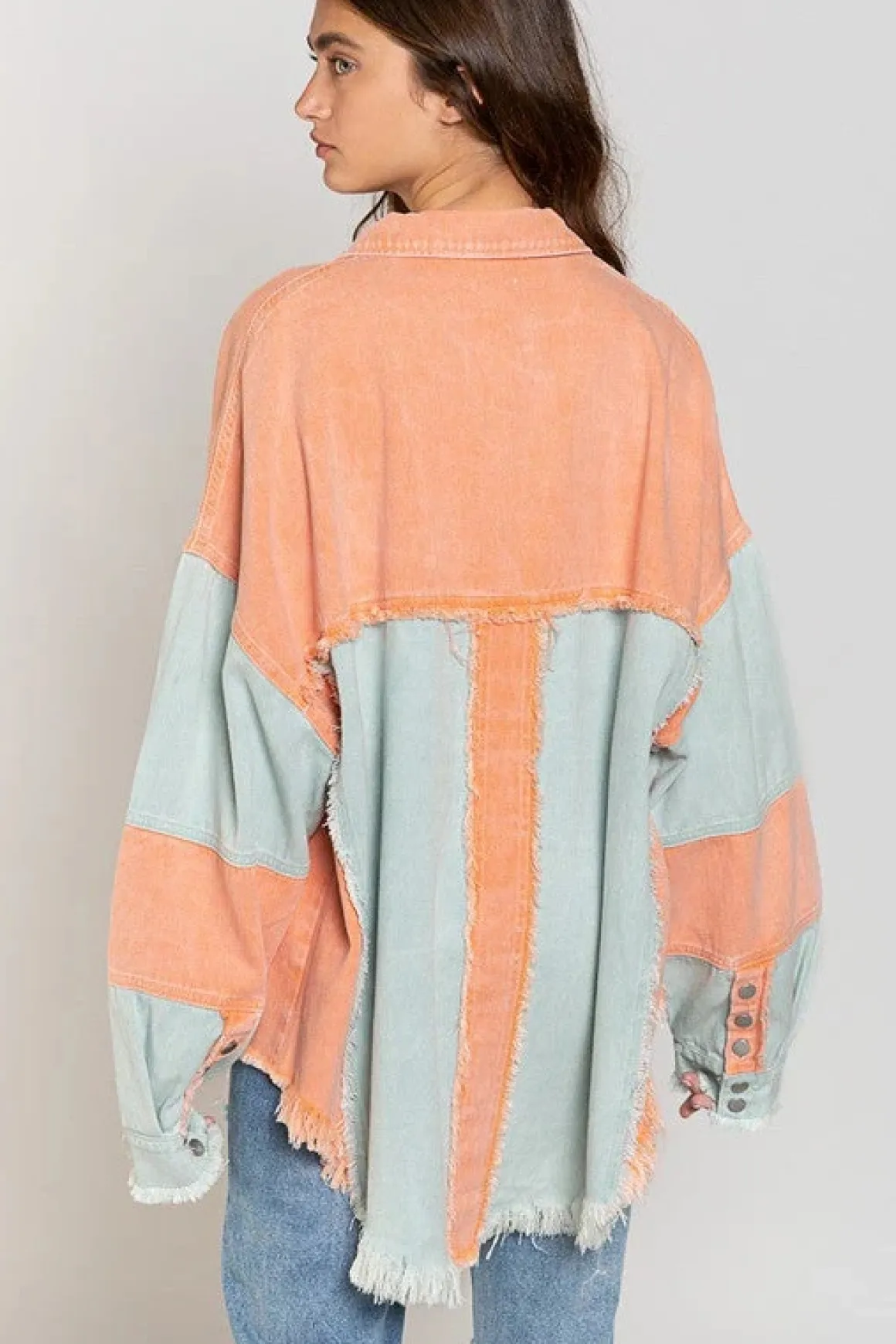 colorblock_oversized_jack_8.webp Colorblock Oversized Jacket *Online Only*