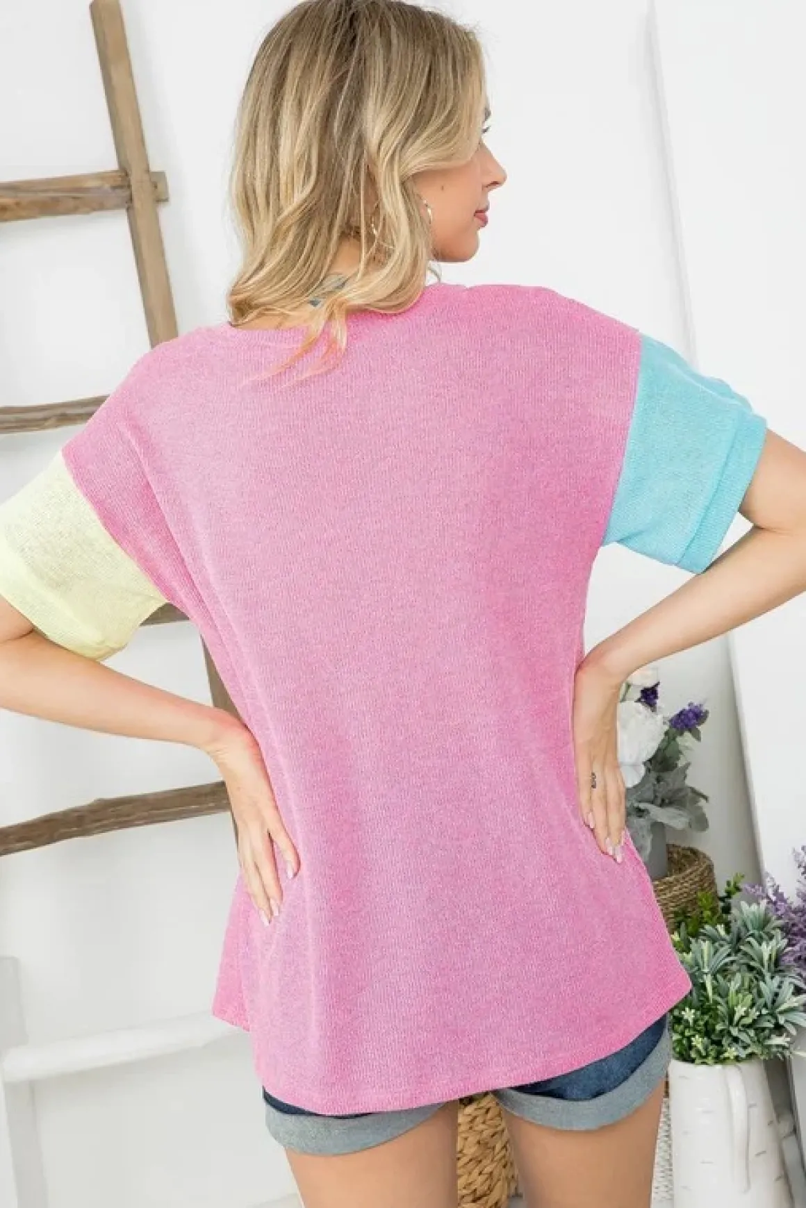 colorblock_short_sleeve_s_12.webp Colorblock Short Sleeve Shirt *Online Only*