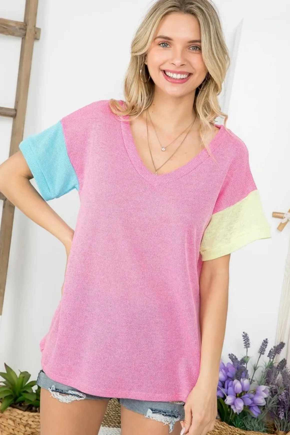 colorblock_short_sleeve_s_7.webp Colorblock Short Sleeve Shirt *Online Only*