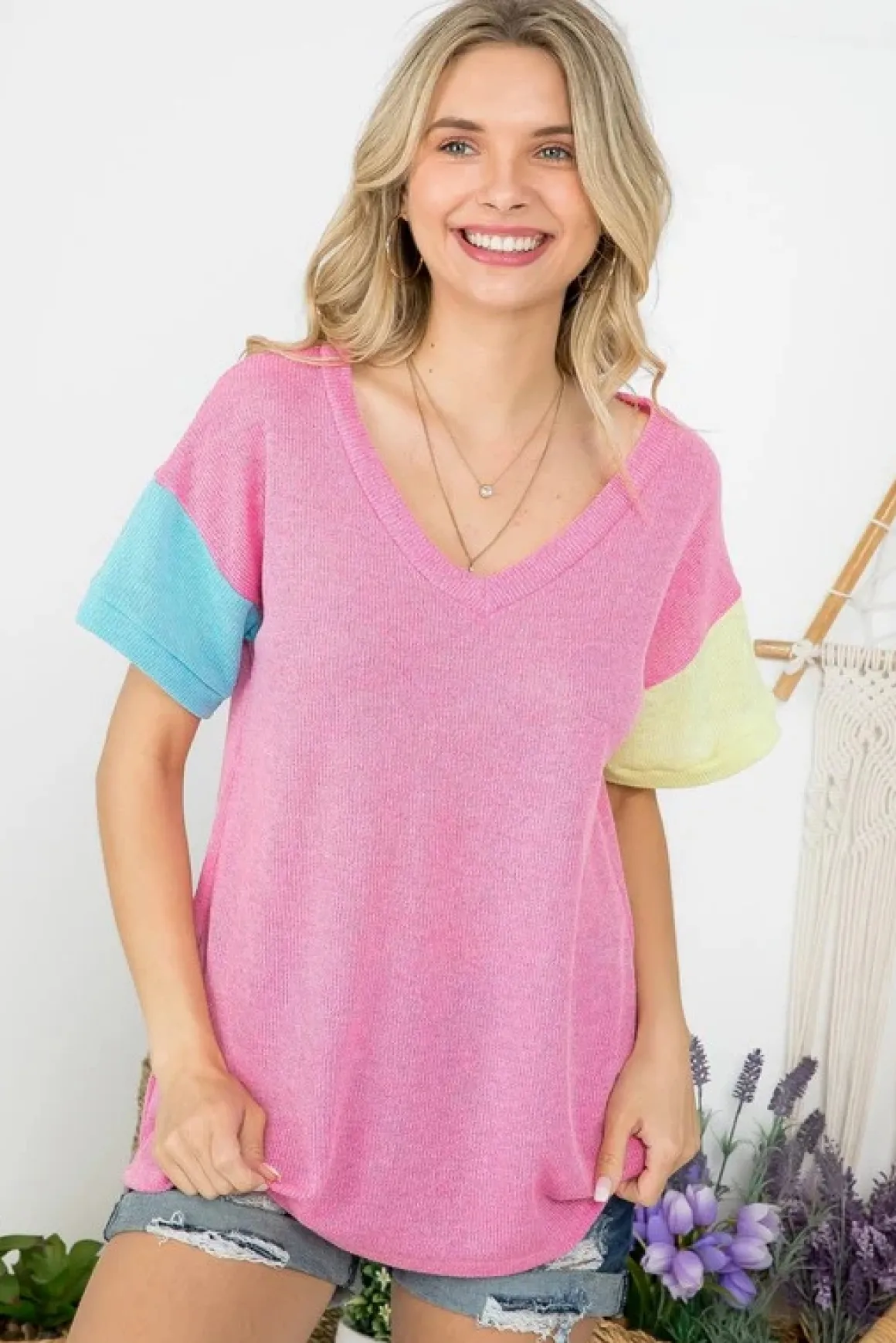 colorblock_short_sleeve_s_9.webp Colorblock Short Sleeve Shirt *Online Only*