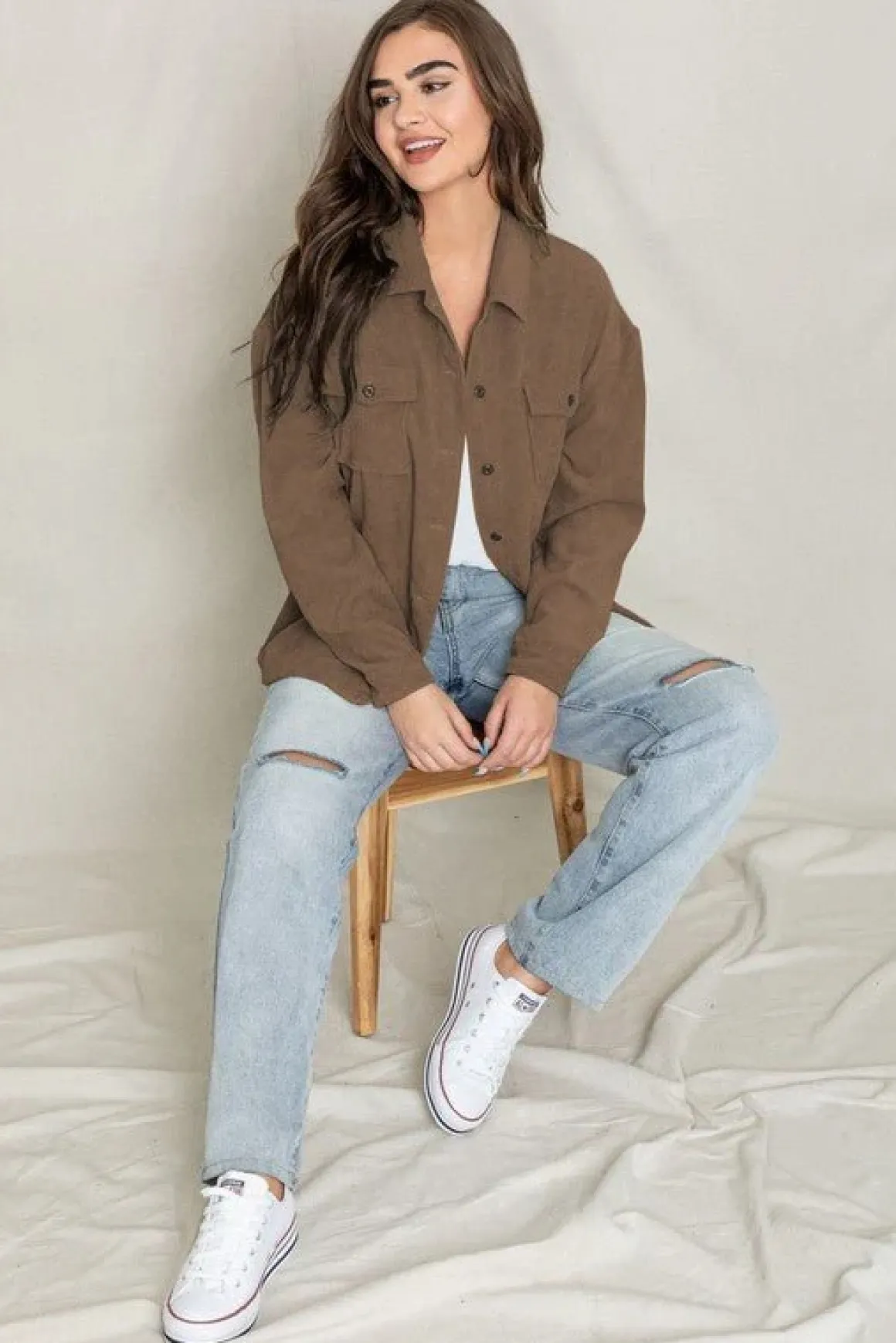 corduroy_jacket_online_on_10.webp Corduroy Jacket *Online Only*