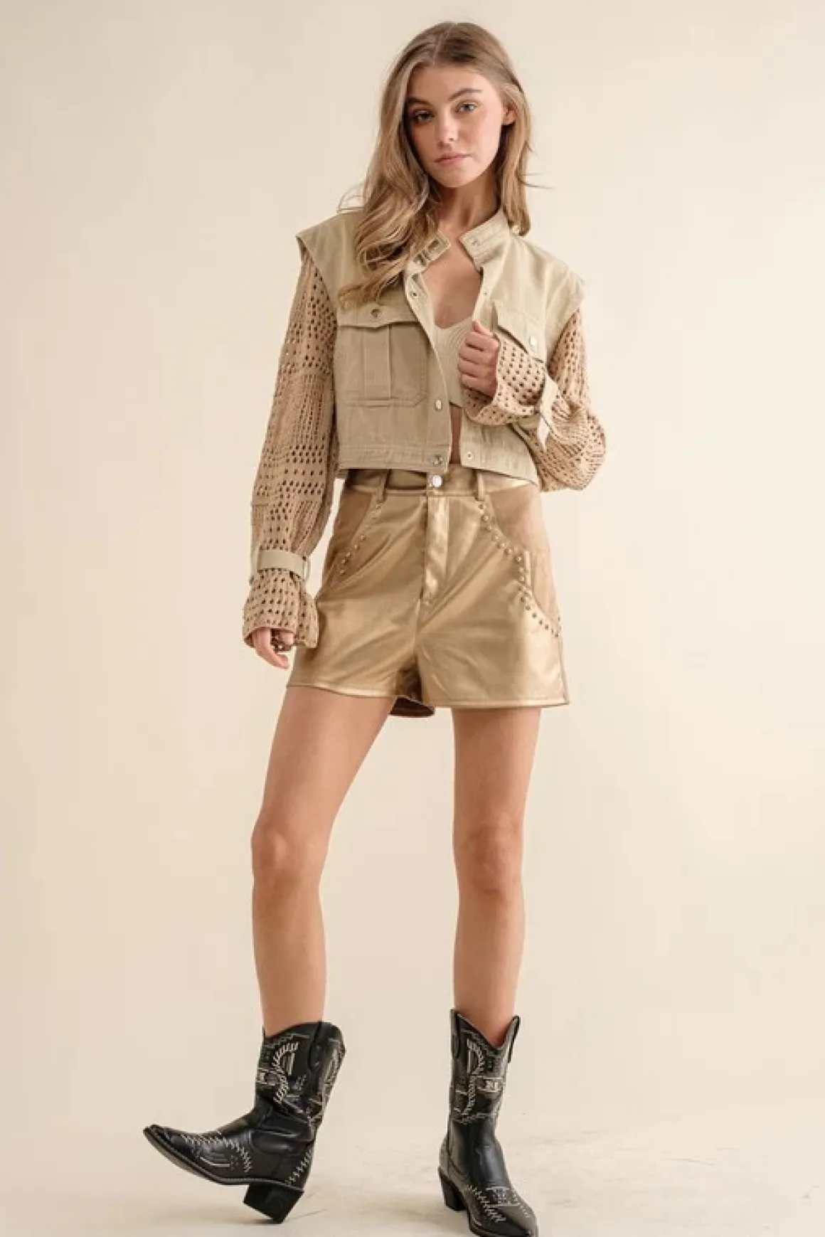 crochet_sleeve_cropped_ja_12.webp Crochet Sleeve Cropped Jacket *Online Only*