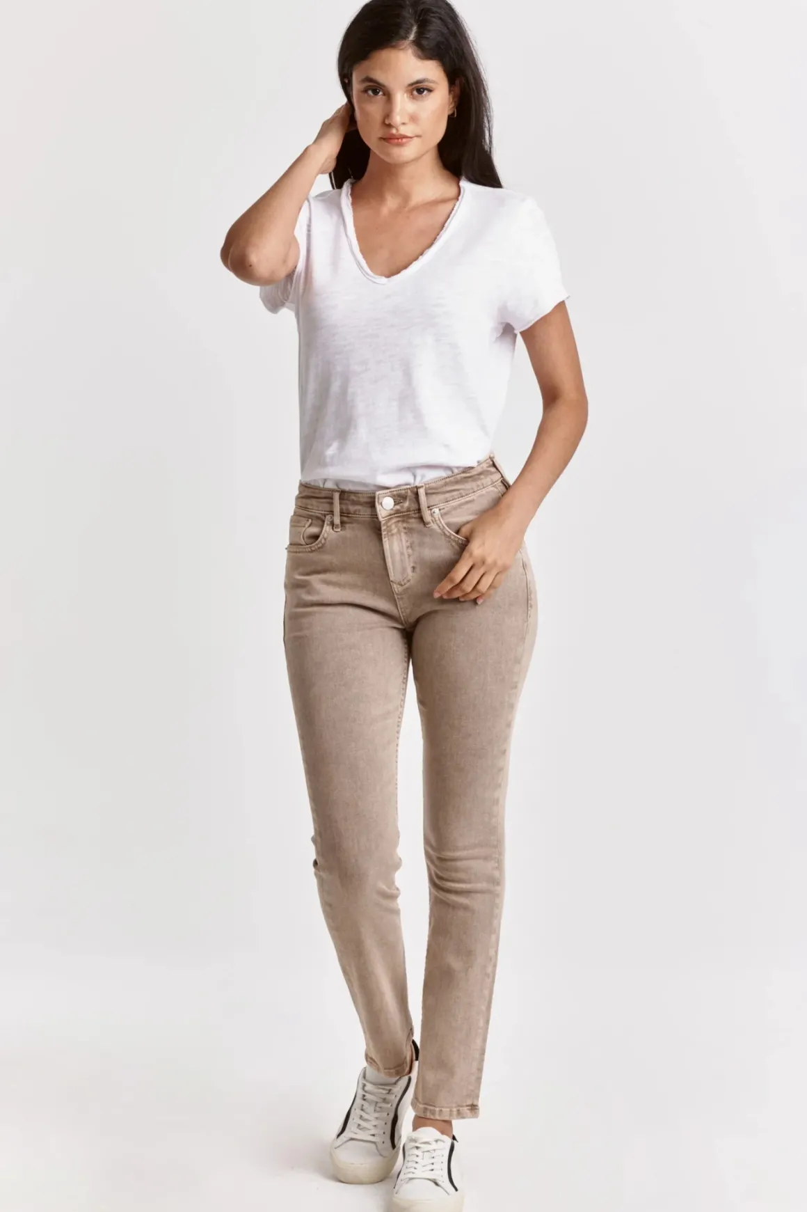 dear_john_vanya_basic_tee_5.webp Dear John Vanya Basic Tee
