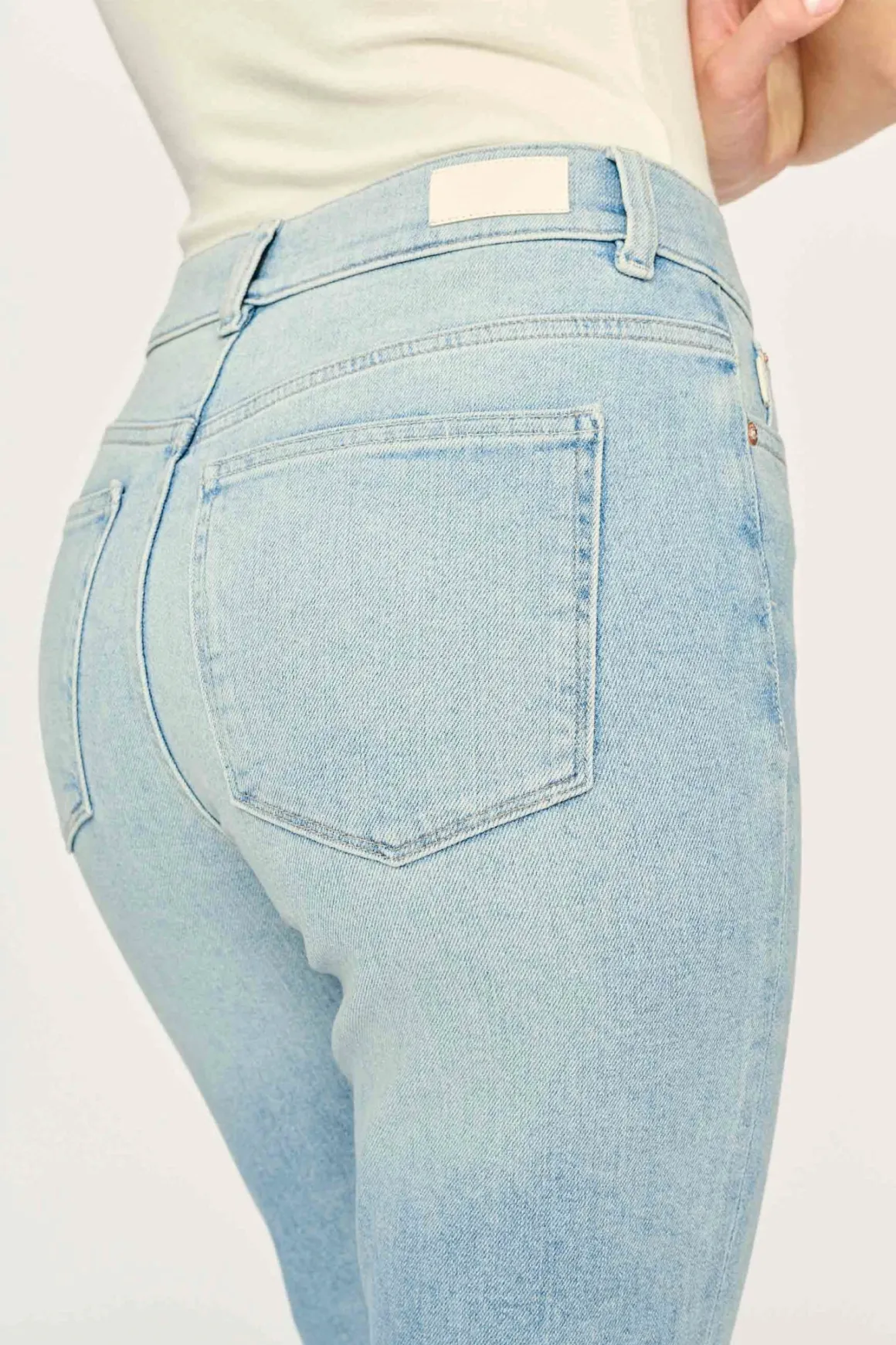 dl_bridget_boot_cut_high__8.webp DL1961 Bridget Boot Cut High Rise Instasculpt Jeans