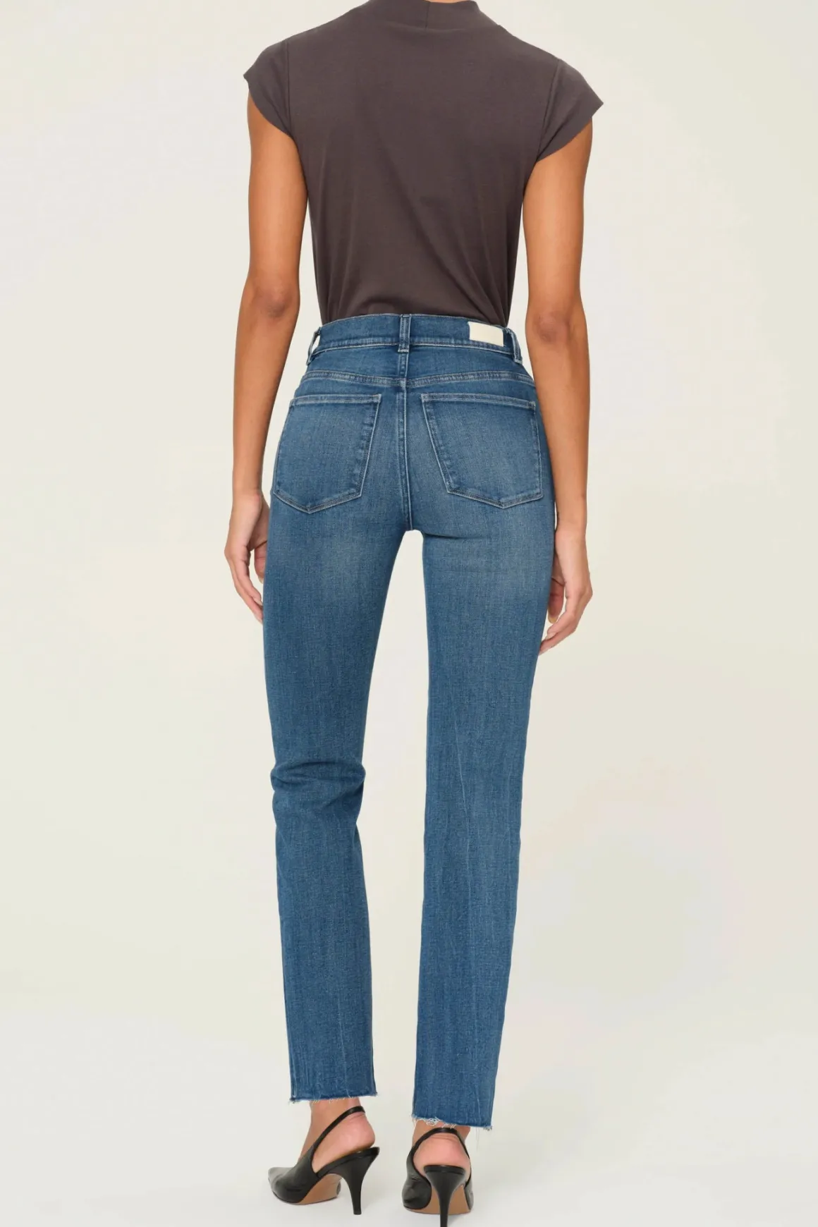 dl_halle_straight_leg_jea_2.webp DL1961 Halle Straight Leg Jeans