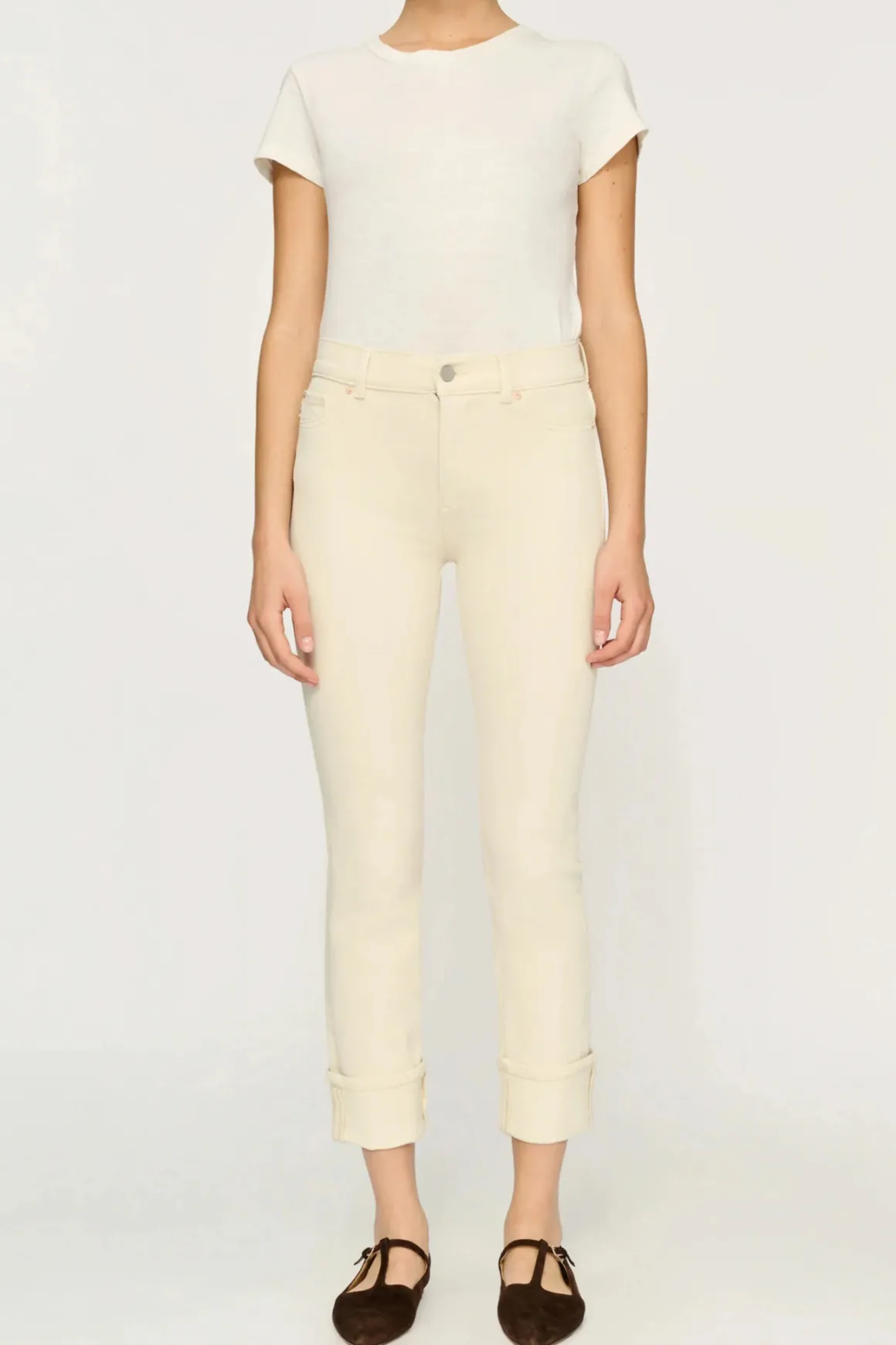 dl_mara_mid_rise_straight_1.webp DL1961 Mara Mid Rise Straight Cuffed Jeans