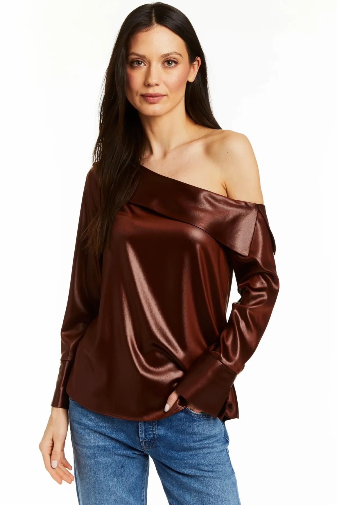 Drew Chantelle Off Shoulder Shirt