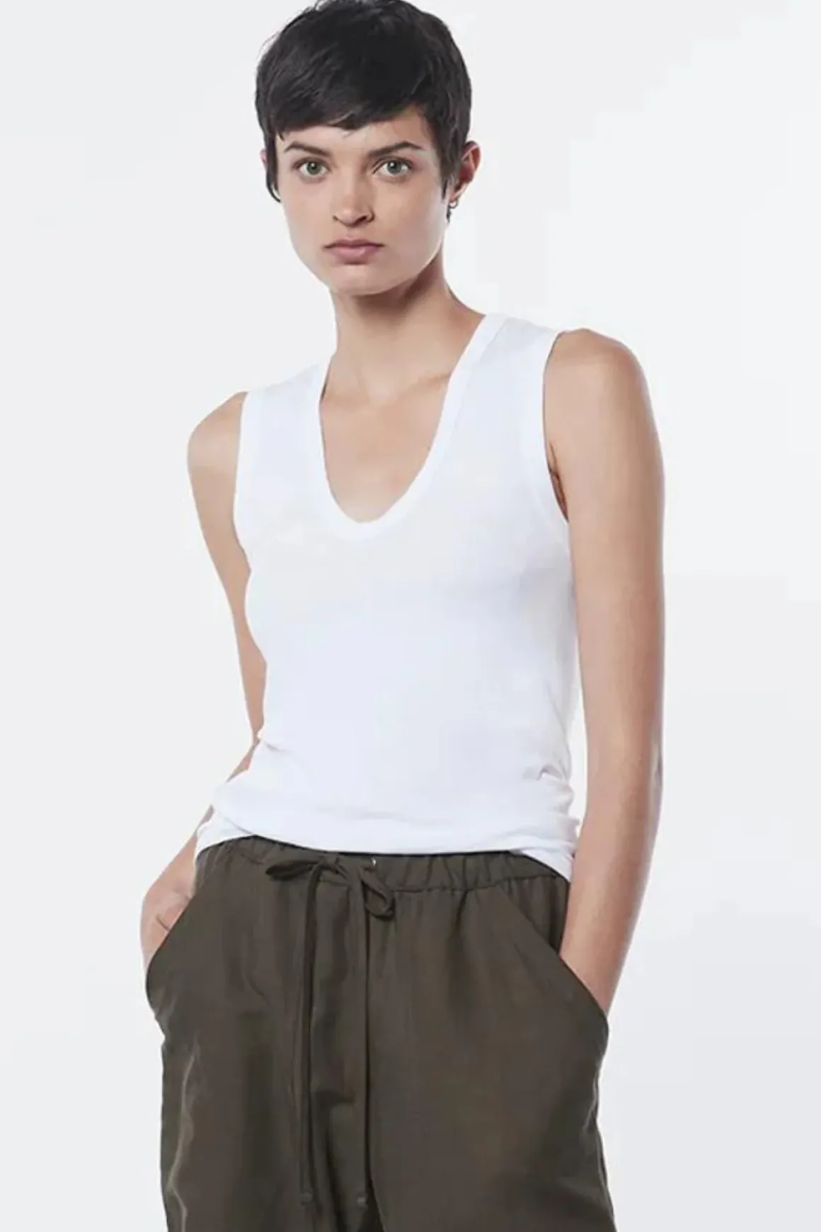 enza_costa_essential_slee_3.webp Enza Costa Essential Sleeveless U Tank