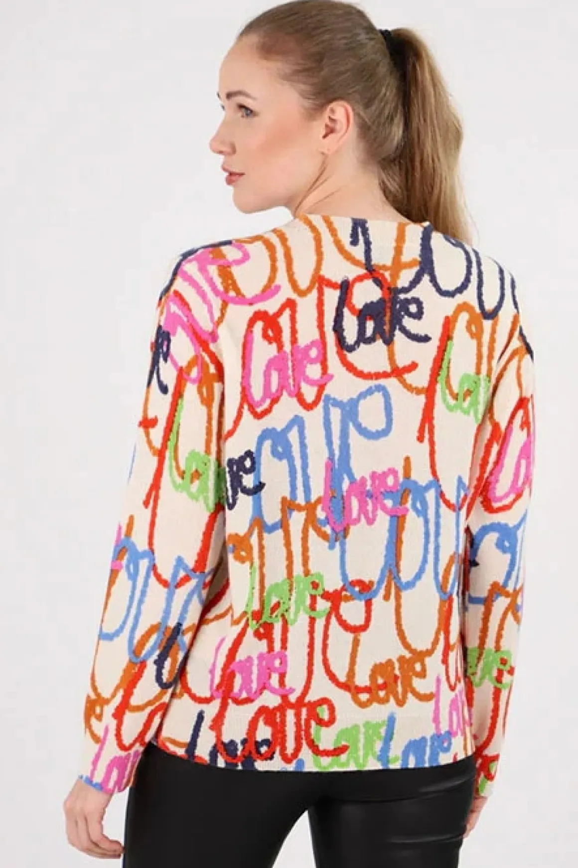 estheme_cashmere_love_swe_3.webp Estheme Cashmere Love Sweater