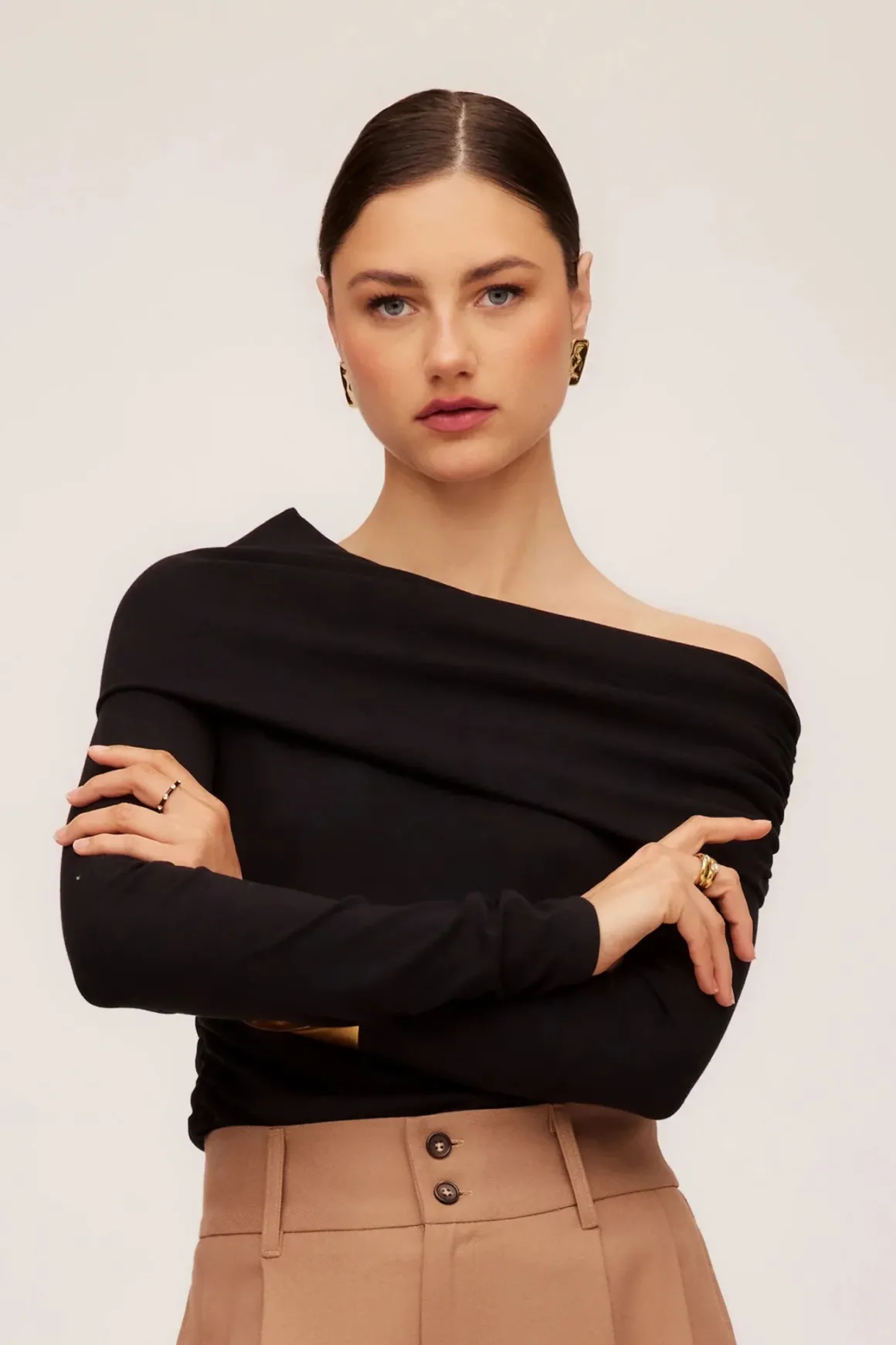 Fifteen Twenty One Shoulder Top