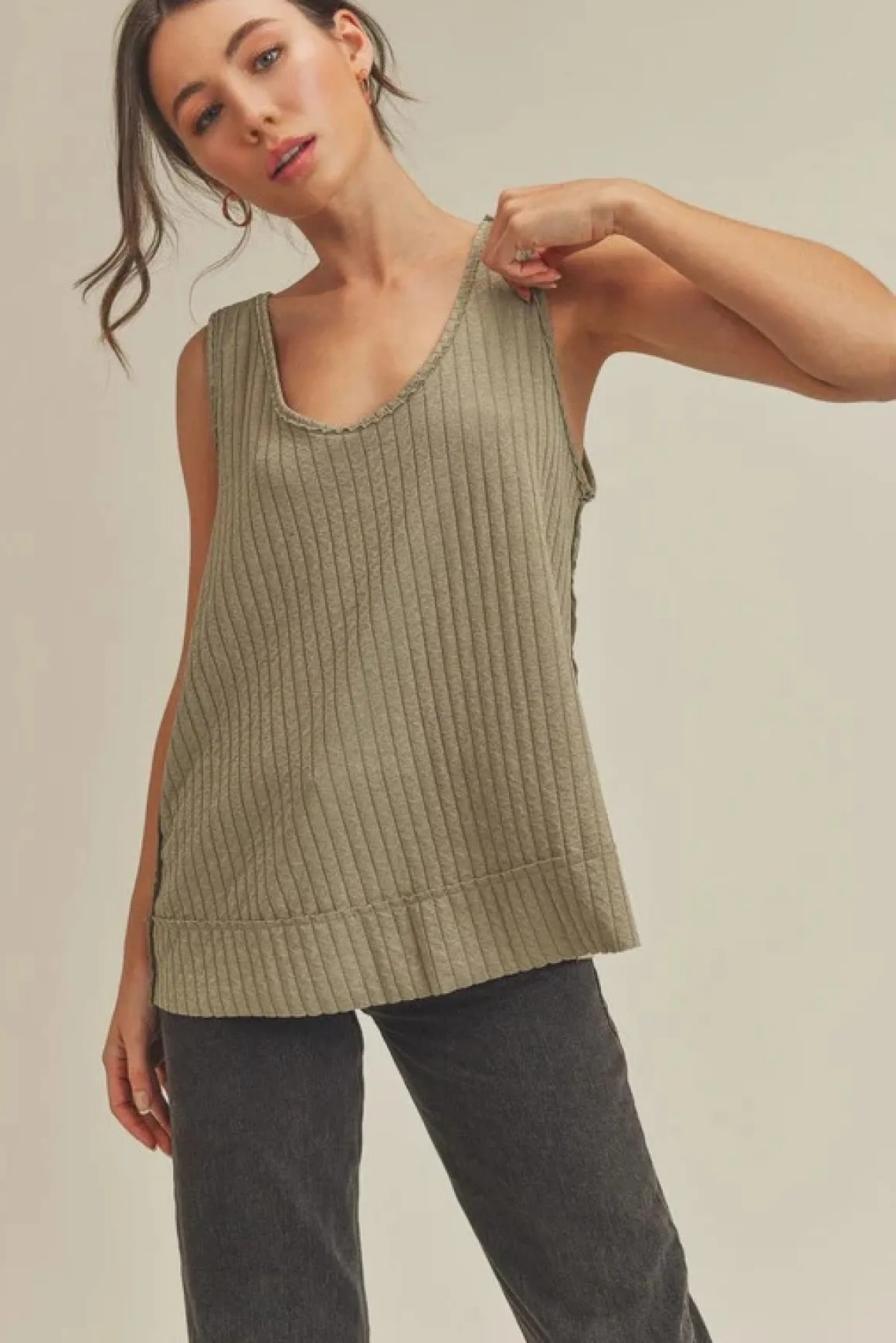 flora_tank_online_only_5.webp Flora Tank *Online Only*