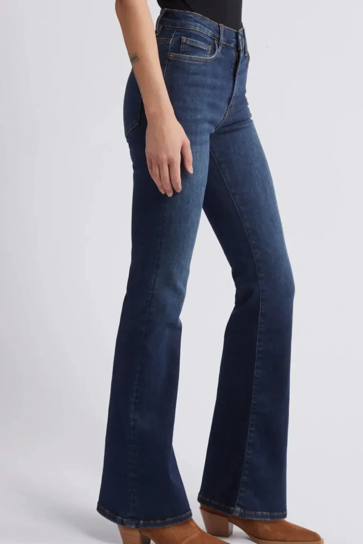 Frame Le Easy Flare Jeans