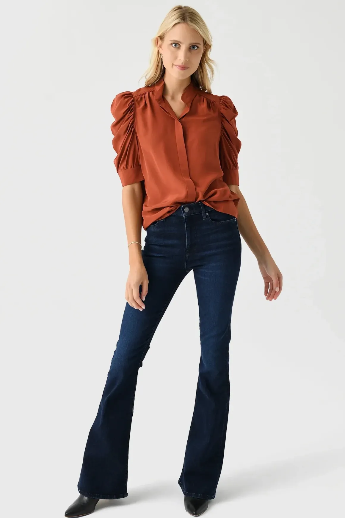 Frame Le High Flare Jeans