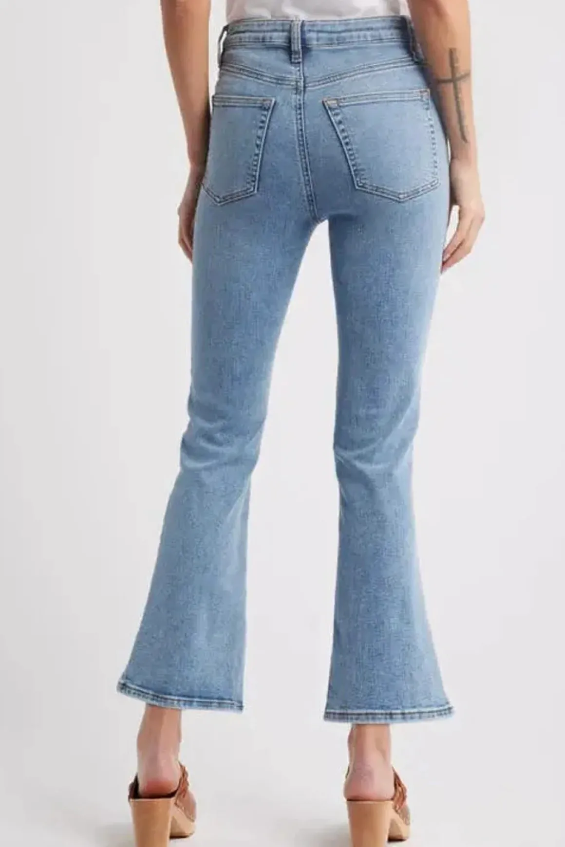 frame_reboot_crop_jeans_7.webp Frame Reboot Crop Jeans