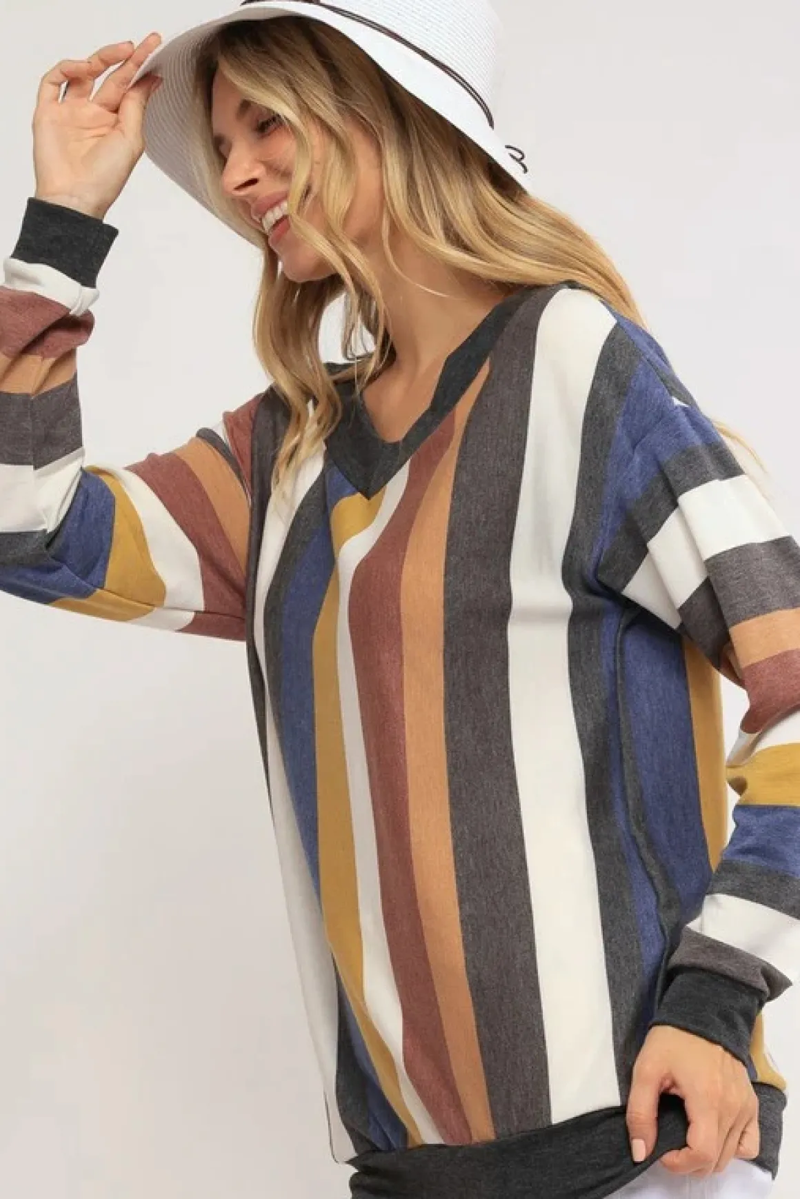 french_terry_wide_v_sweat_2.webp French Terry Wide V Sweatshirt *Online Only*