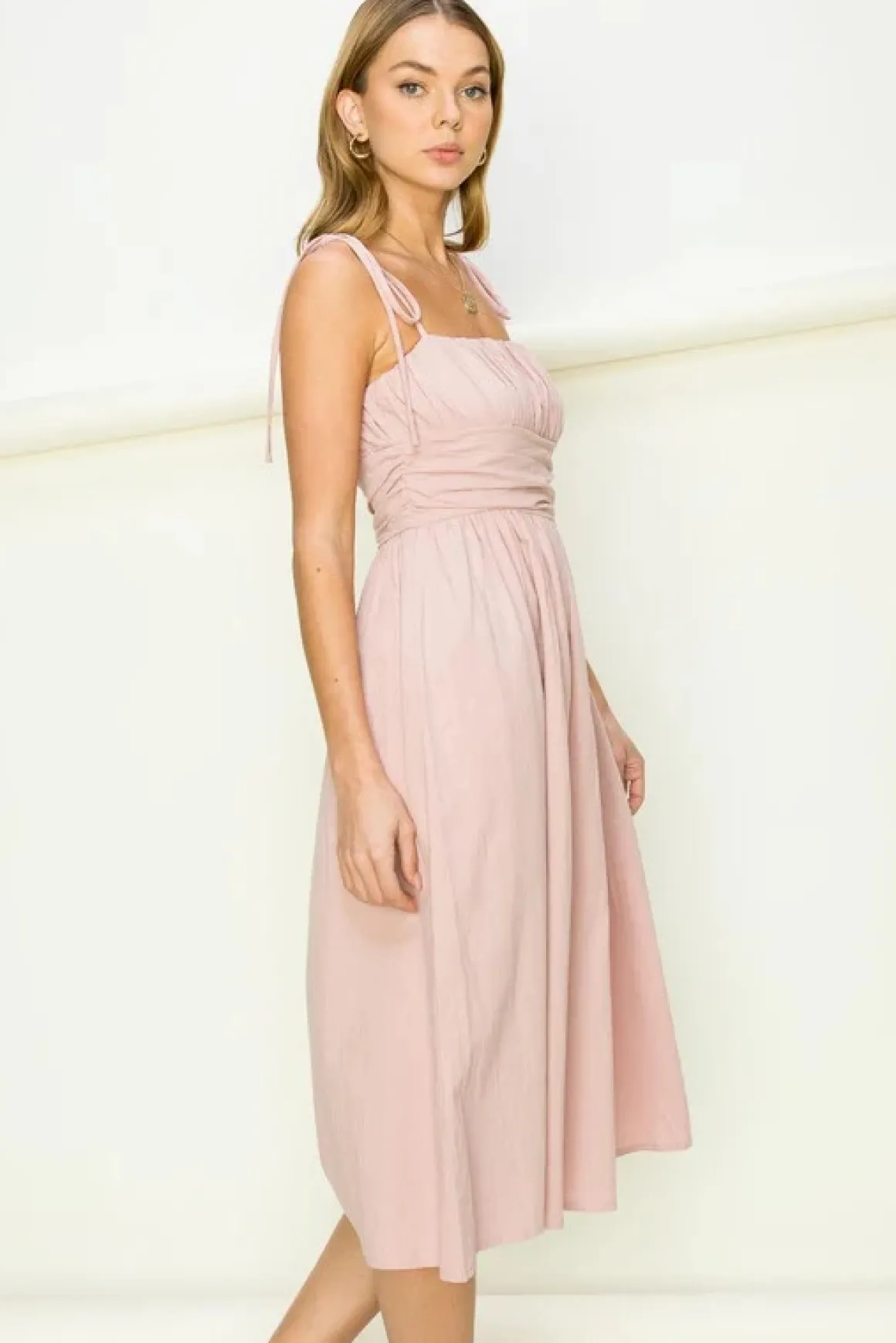 Get a Clue Tie-Strap Midi Dress *Online Only*