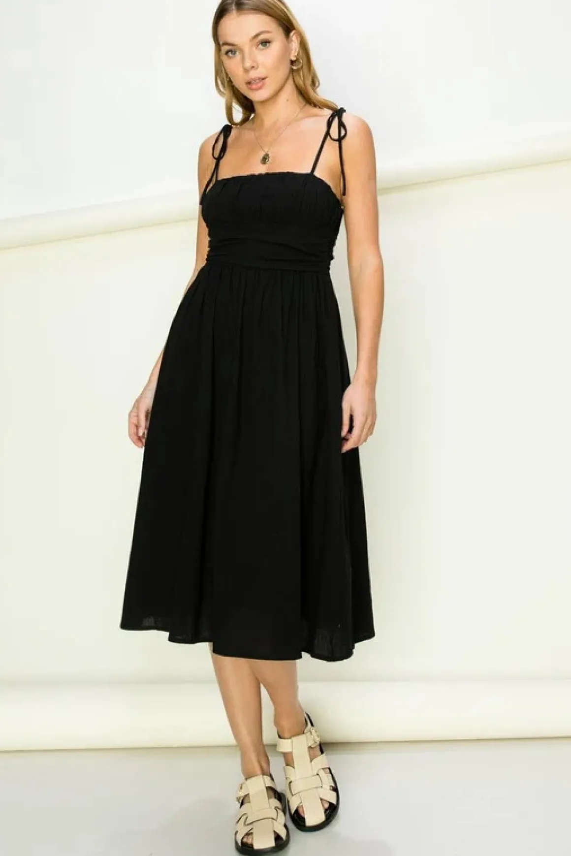 get_a_clue_tiestrap_midi__9.webp Get a Clue Tie-Strap Midi Dress *Online Only*