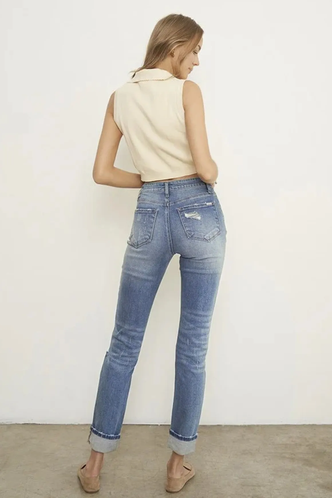 girlfriend_jeans_4.webp GIRLFRIEND JEANS