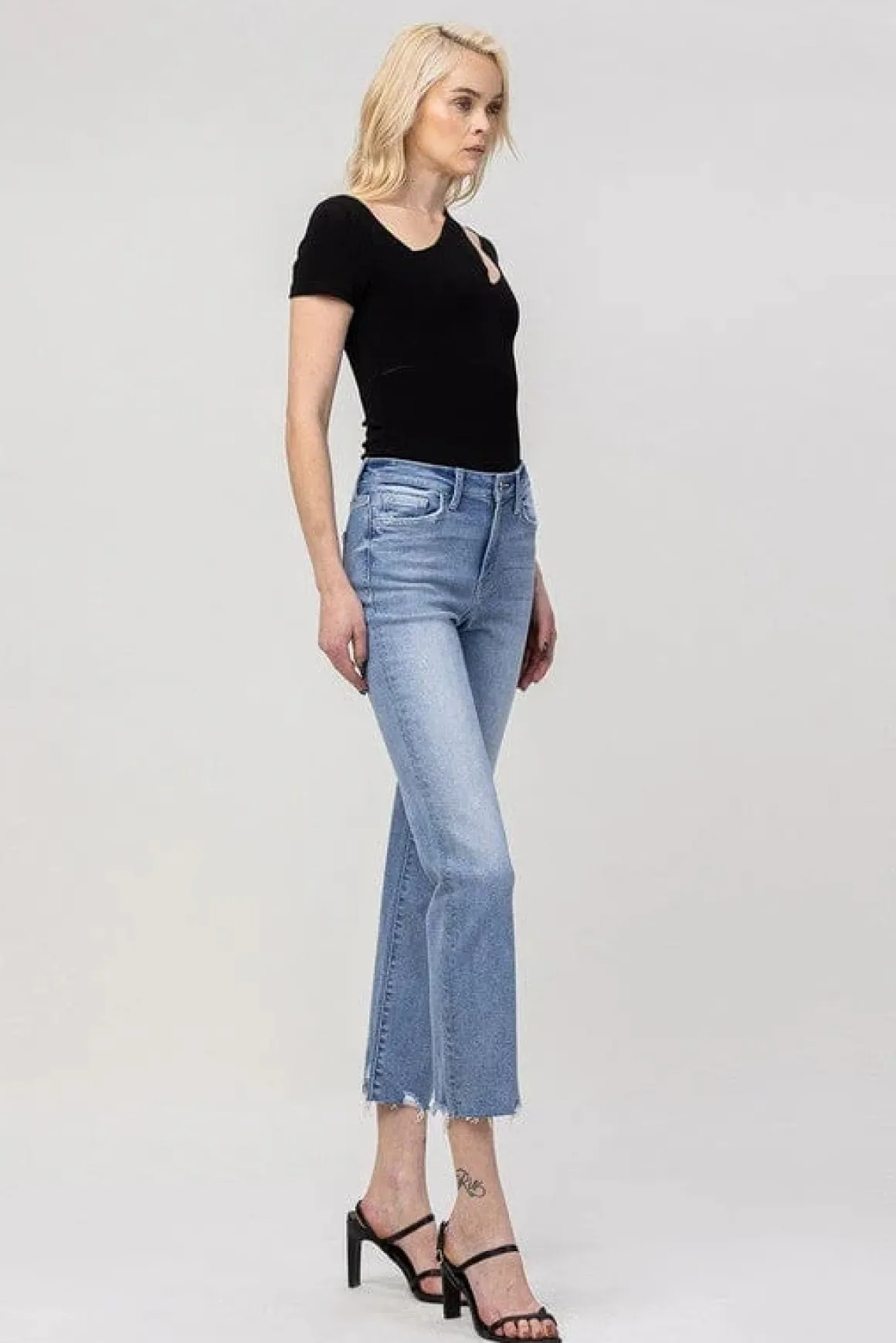 high_rise_crop_straight_j_4.webp High Rise Crop Straight Jeans *Online Only*