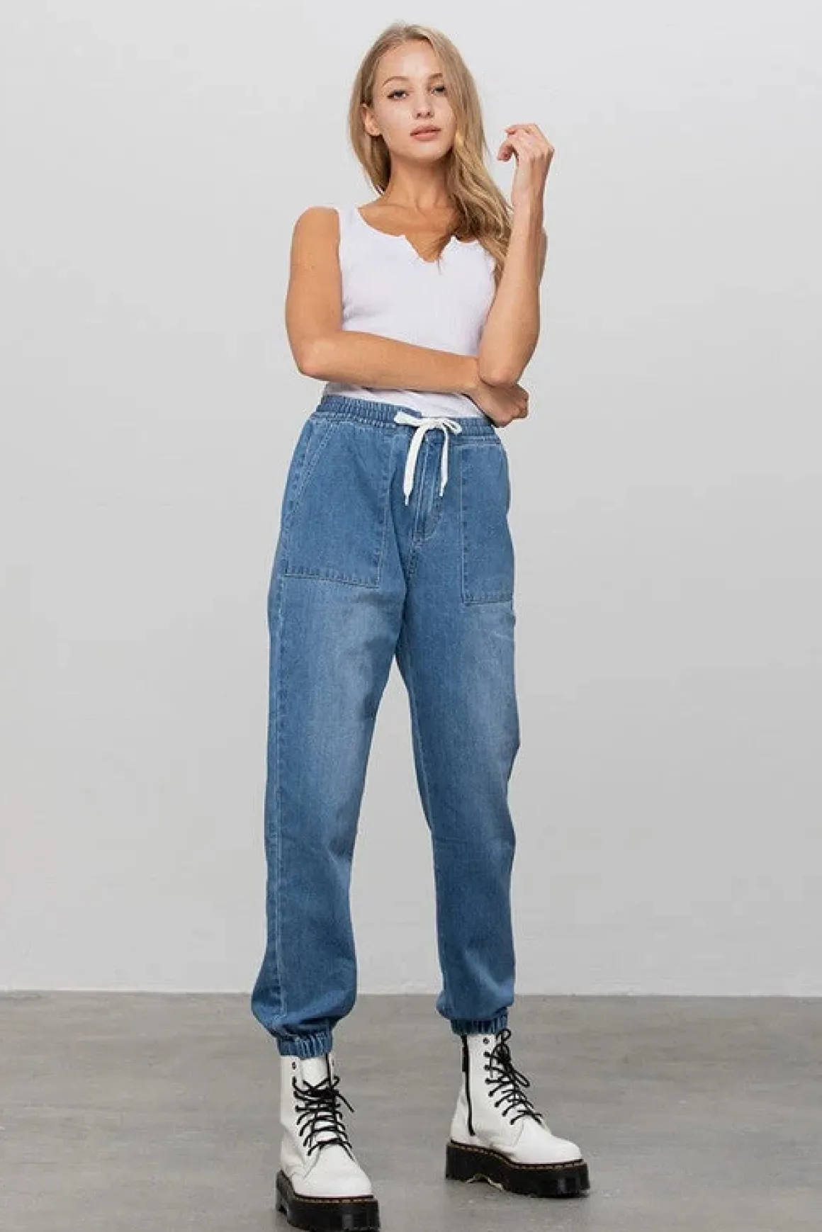 HIGH RISE PREMIUM JOGGER PANTS