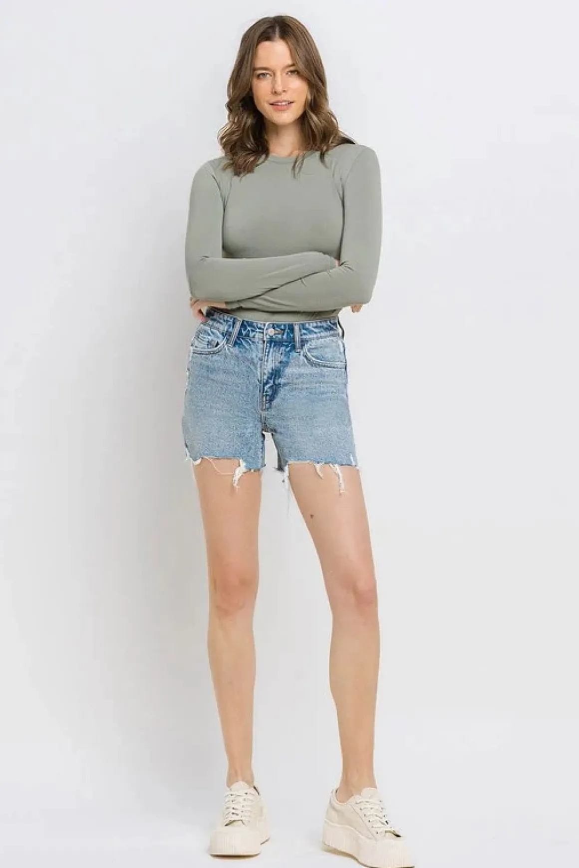 High Rise Raw Hem Shorts *ONLINE ONLY*