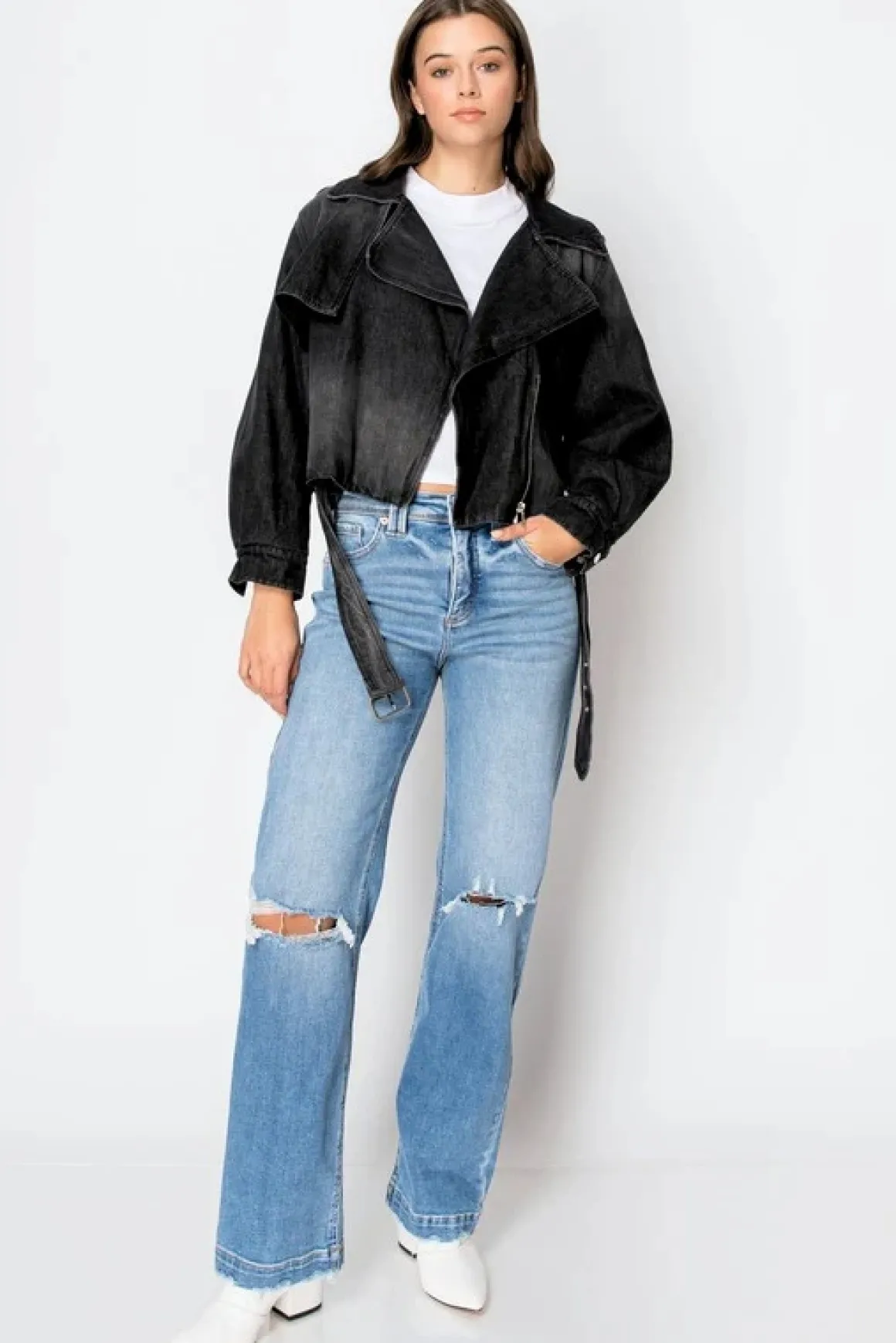 high_rise_relaxed_straigh_7.webp High Rise Relaxed Straight Tummy Control Jeans *Online Only*