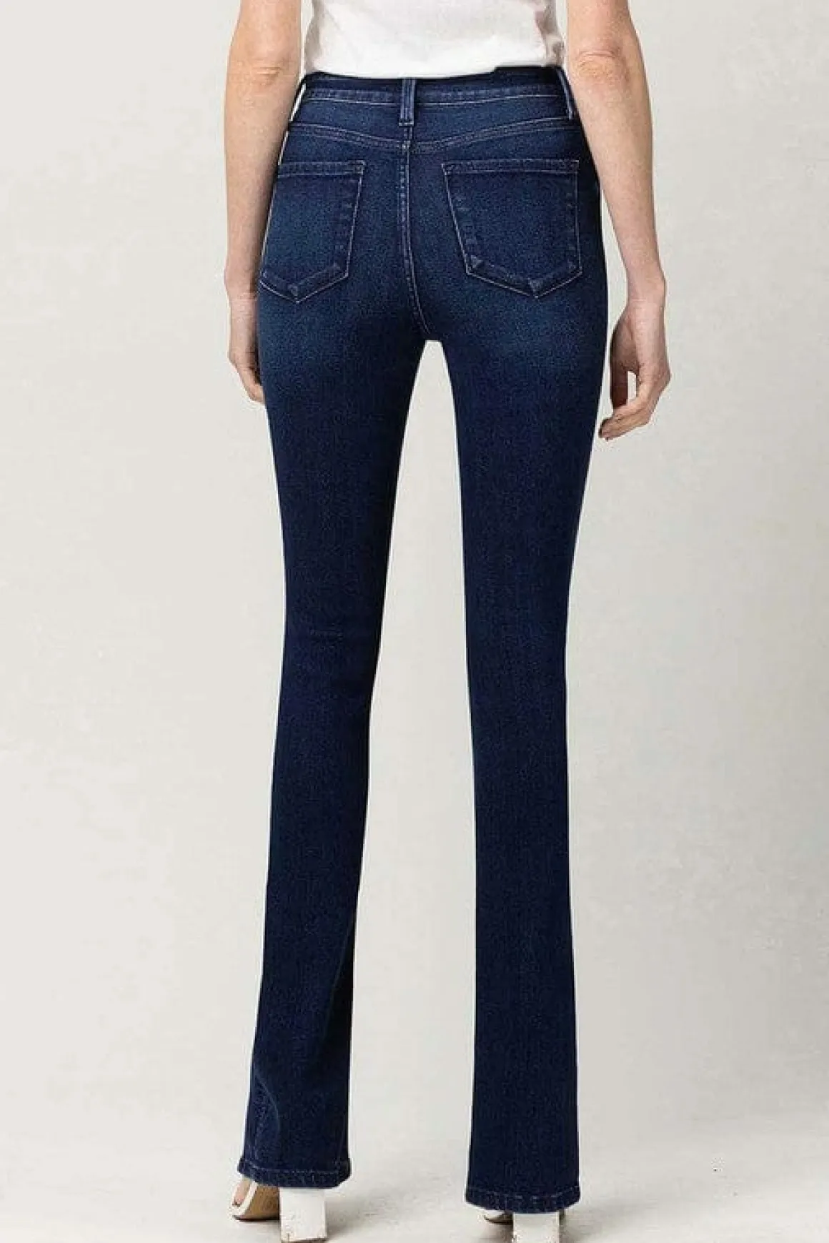high_rise_slim_straight_w_5.webp High Rise Slim Straight W/Slit *Online Only*