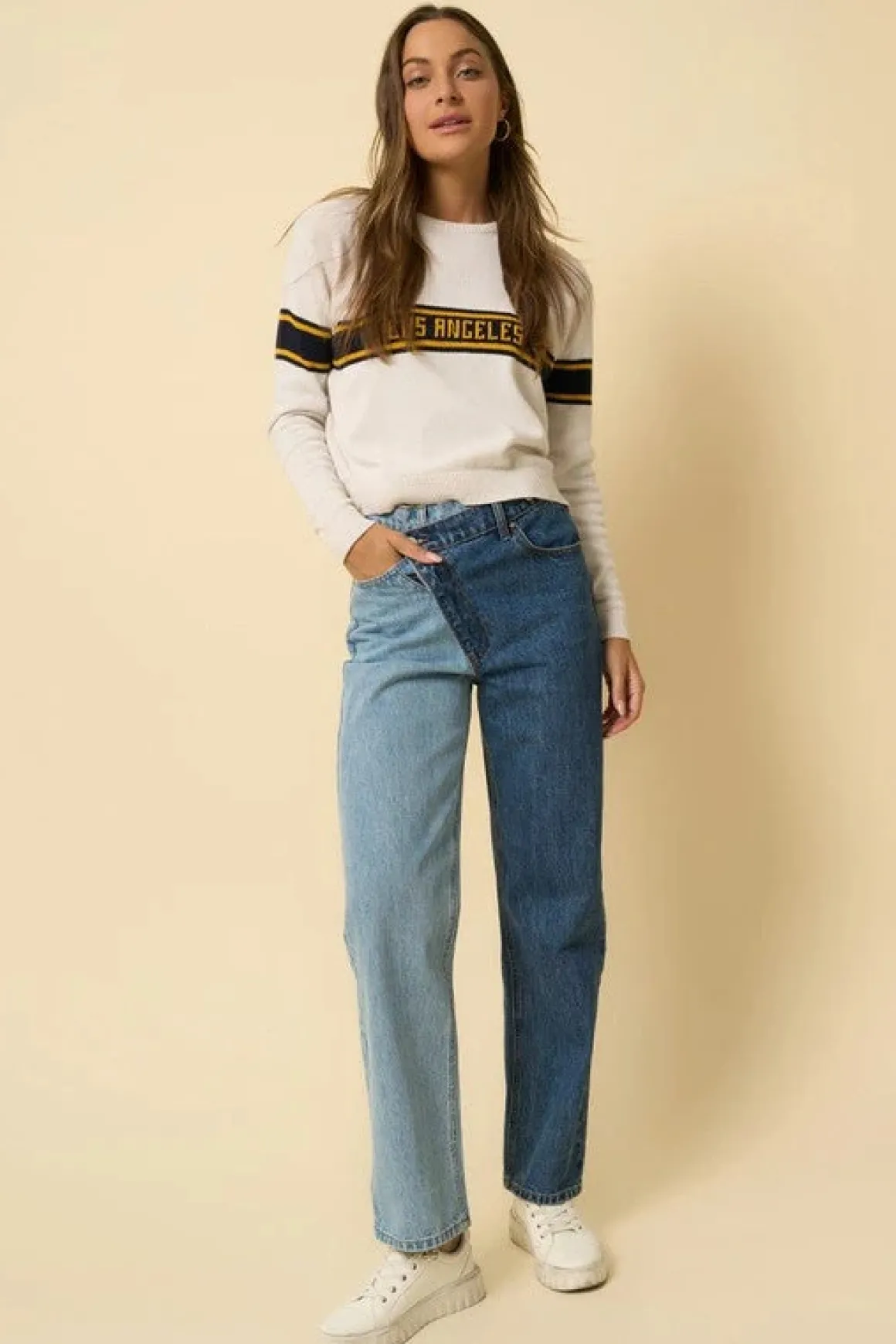 high_waisted_crossover_st_1.webp HIGH WAISTED CROSSOVER STRAIGHT JEANS *Online Only*